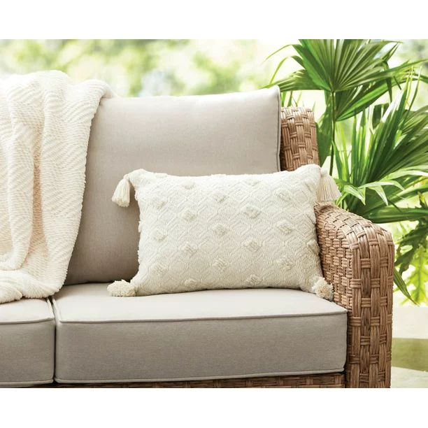 Better Homes & Gardens Woven Square Outdoor Throw, 13" x 19" inch, Ivory | Walmart (US)