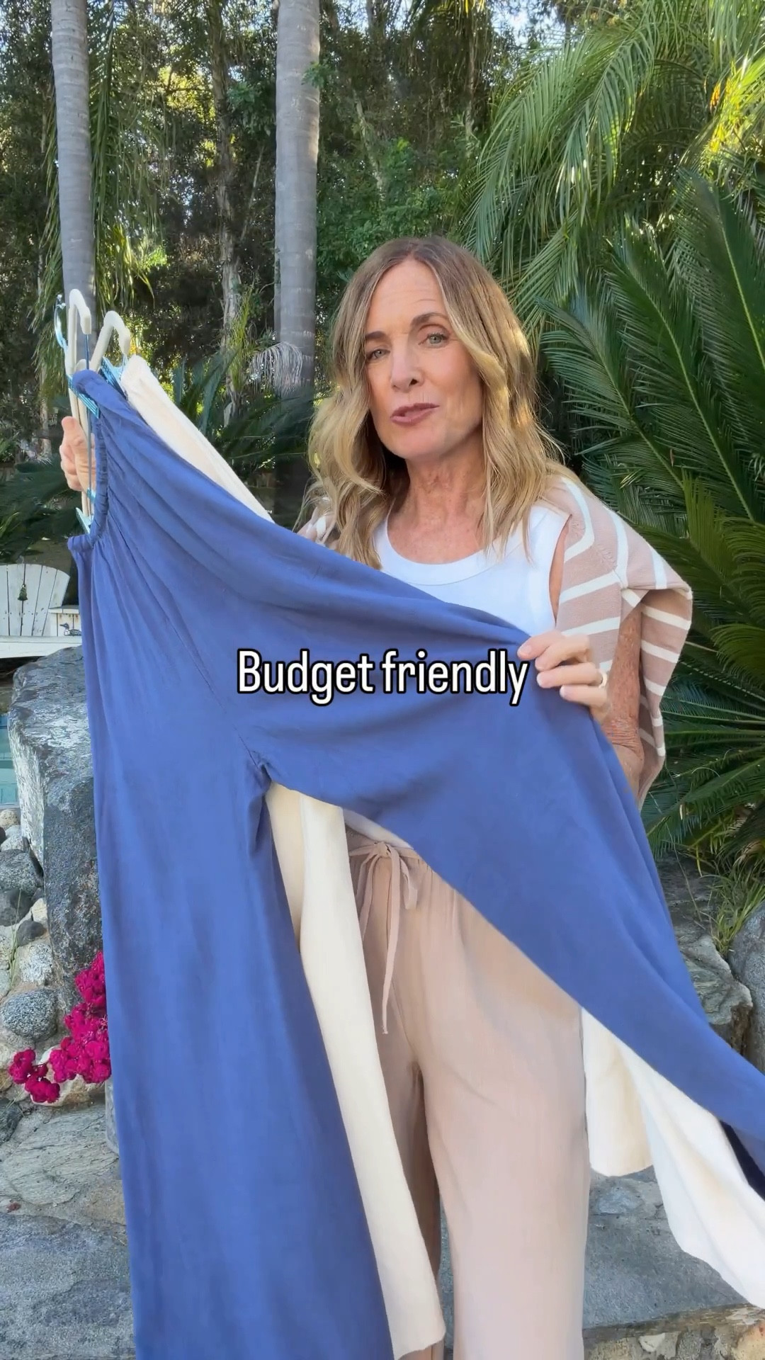 These drawstring palazzo pants… on repeat 🙌
Easy, flattering, and budget-friendly