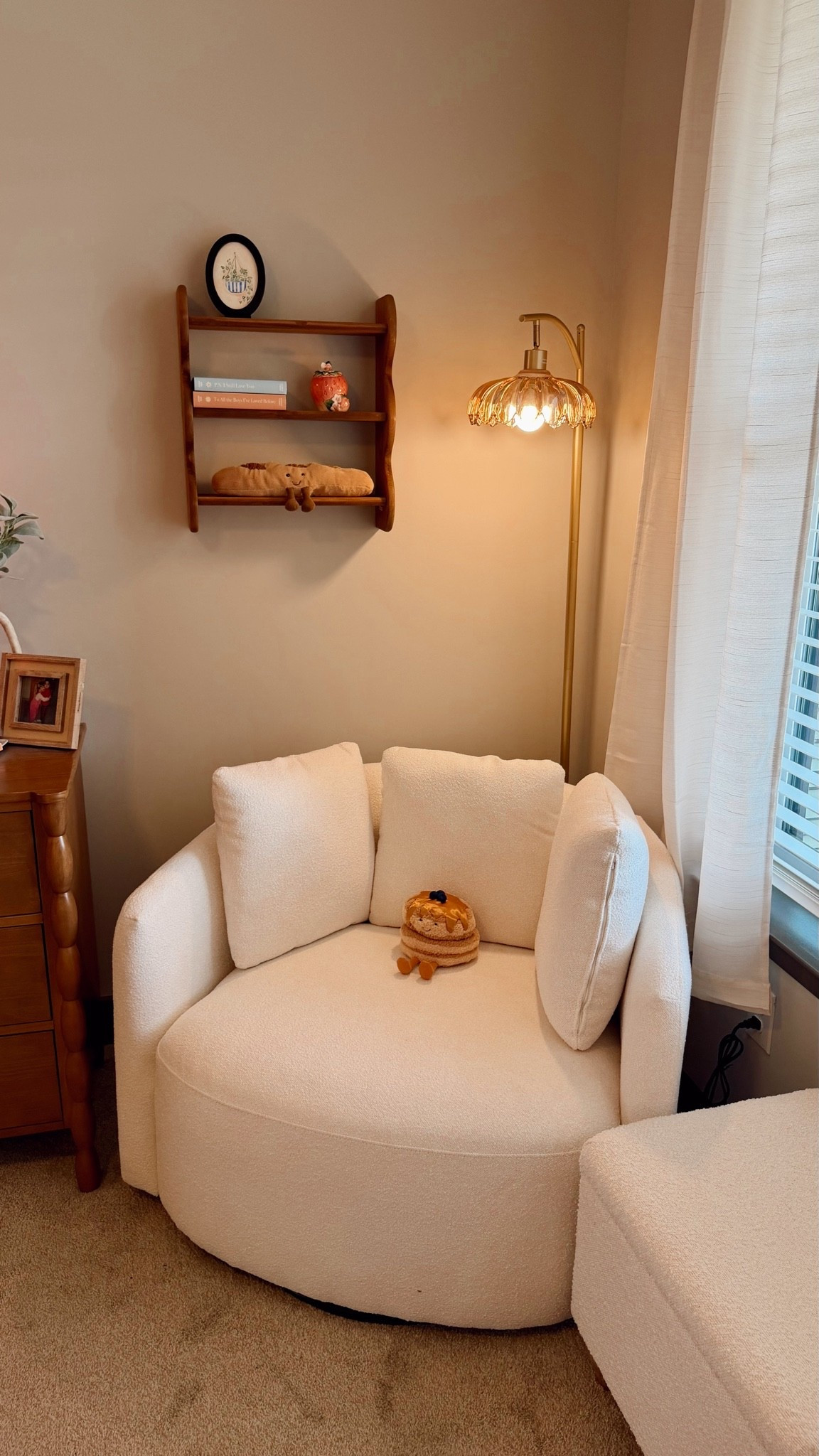 cozy reading corner🙂‍↔️✨📖 @Walmart @Jellycat

#LTKHome #LTKselfcare #LTKmorningroutine