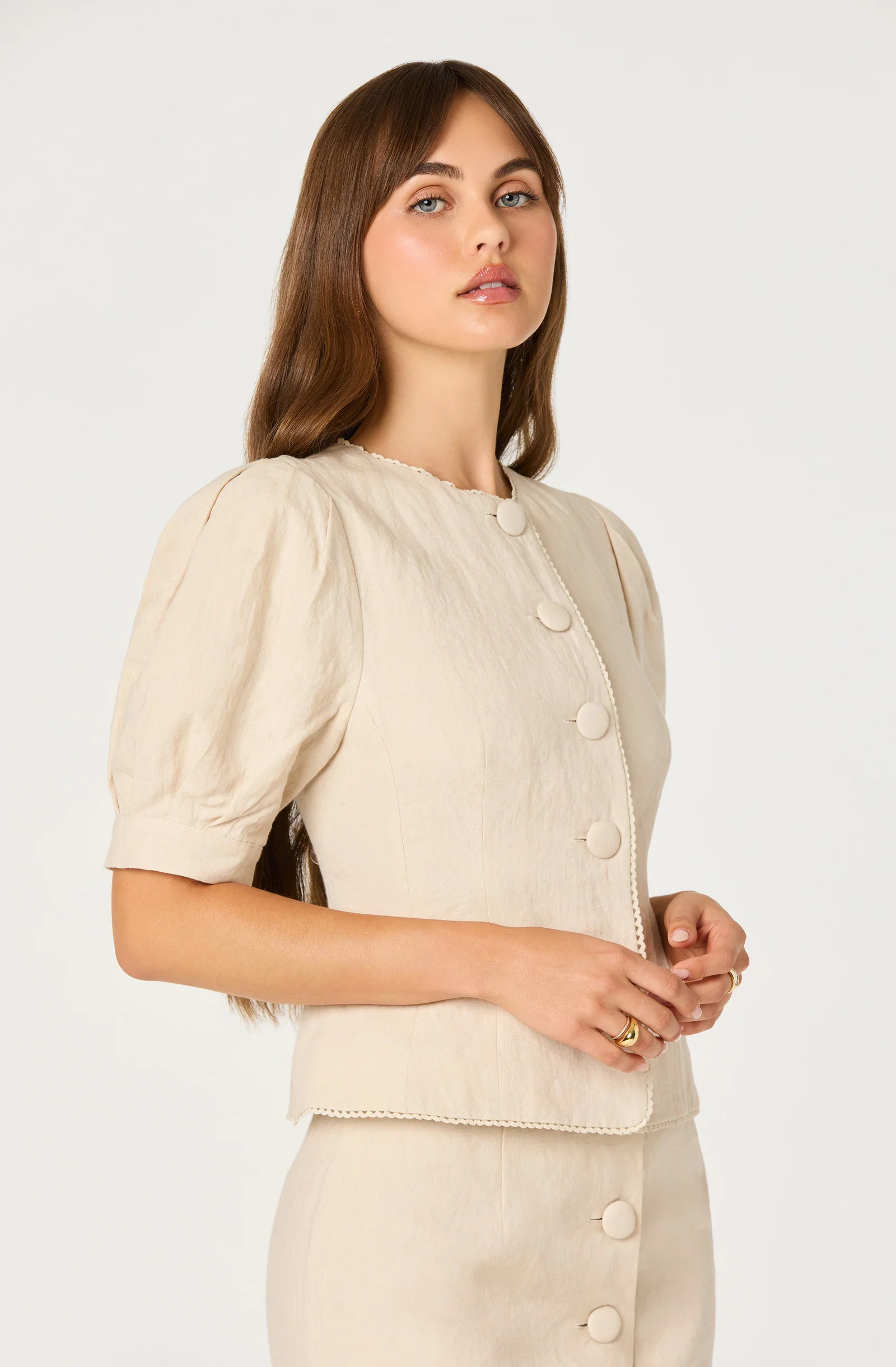 Cailey Linen Puff Sleeve Button-Front Top | ASTR The Label (US)
