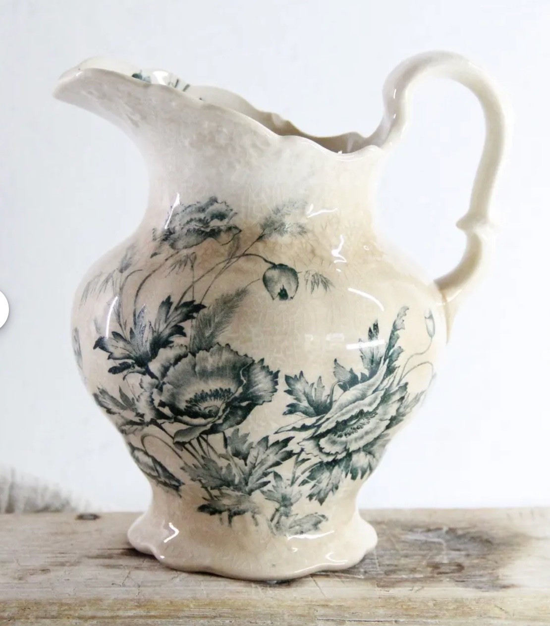 There is only one of these so it won’t last long but it is absolutely amazing…

#vintage #farmhousedecorating #dreampiece #vintagedecorating 

#LTKHome