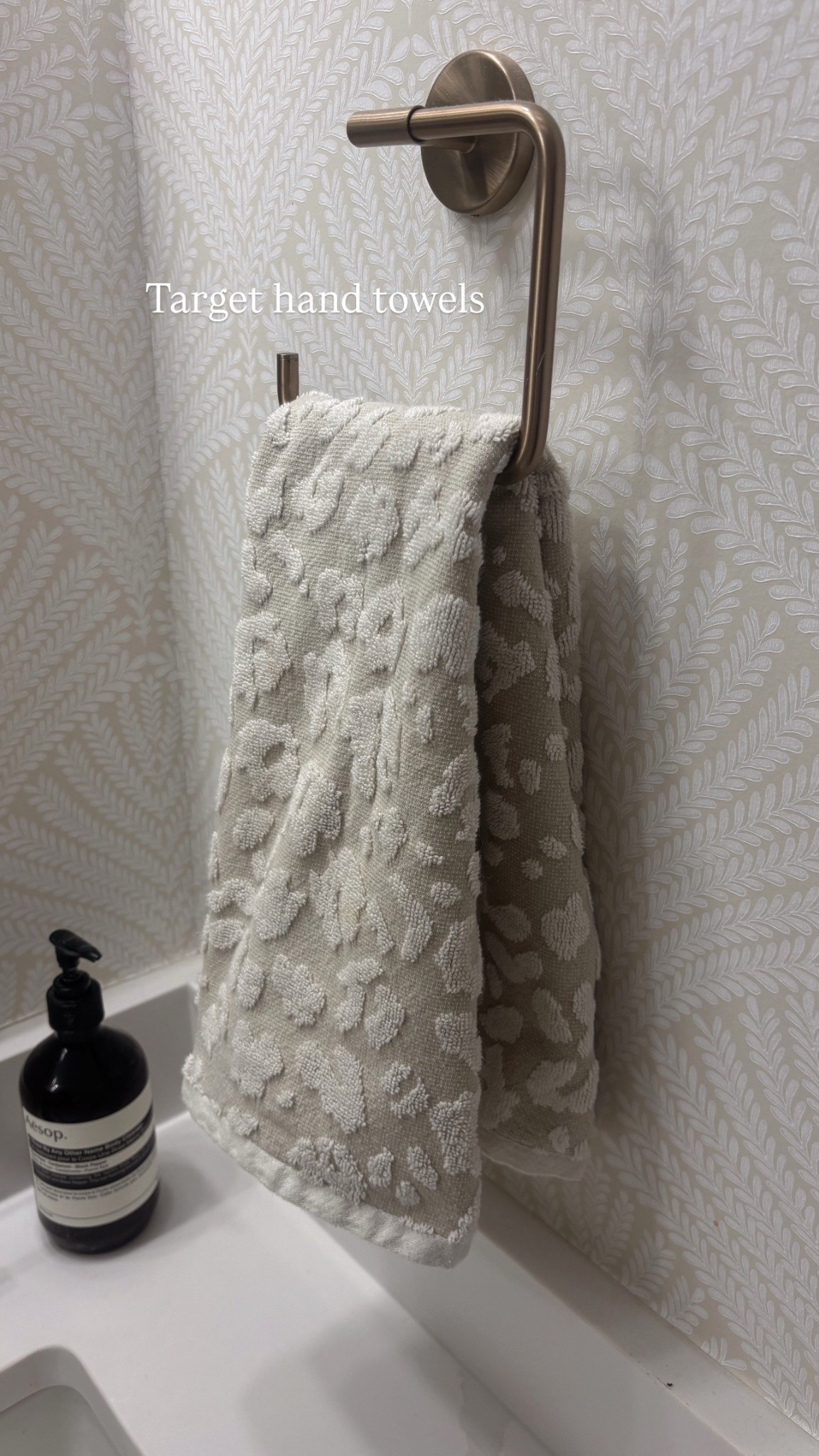 LOVE my new hand towels from Target 🤎



Spring 2026, home decor, summer, bathroom, towel, leopard print, cheetah, neutral, sidneymarieduke 

#LTKHome