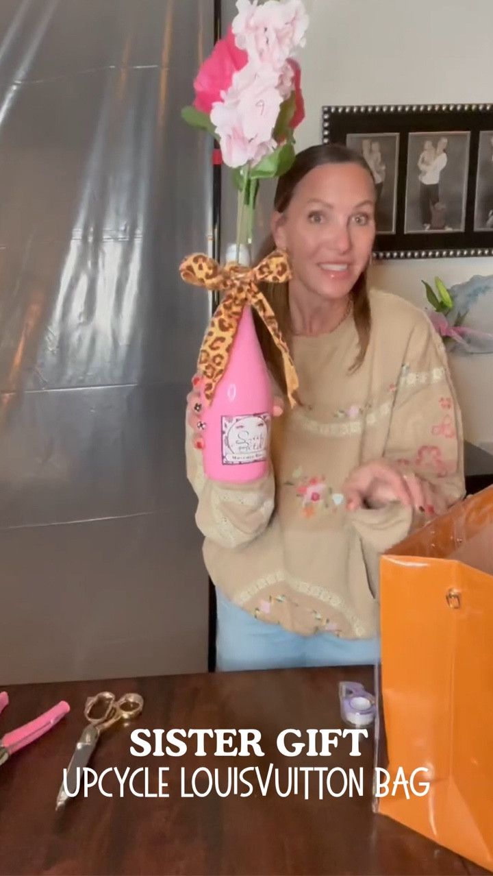 Linking all the things I used for my sisters gift! 

#LTKOver40 #LTKFamily #LTKSeasonal