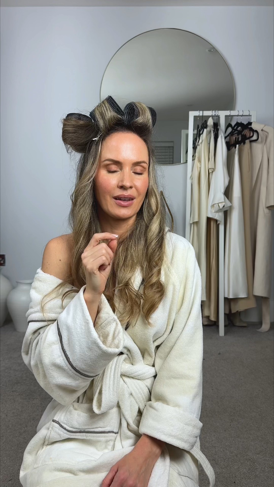 A few things I find terribly chic👌🏻

I adore little elegant quirks and chic accessories or habits. They make someone stand out and have that unique charm about them. 

Here are some of my favourites, I have many more so let me know in the comments if you would like a part 2. 

Do you have something you find super chic? 

🤍You can find the items I’m wearing in my link in bio, or just comment “link” and I will DM the links to you 🤍

…and if you are ready to start your own wardrobe journey, I suggest you begin with the 7 day wardrobe reset. Just comment “reset” and I will send you a dm. (Use the code “FIRST40” for 40% off)

#thingsifindchic #chicthings #oldmoneystyle #oldmoneyvibes

#LTKOver40 #LTKmorningroutine #LTKstorytime