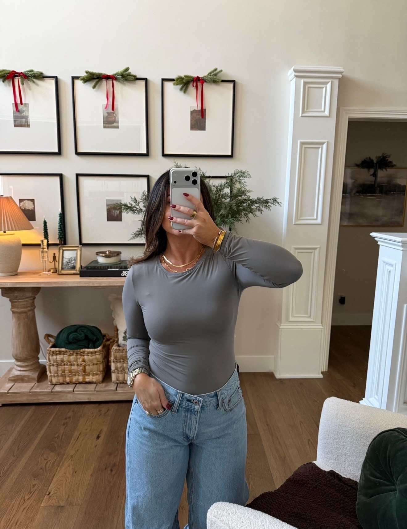 Seamless long sleeves 

#LTKStyleTip #LTKFindsUnder50 #LTKSeasonal