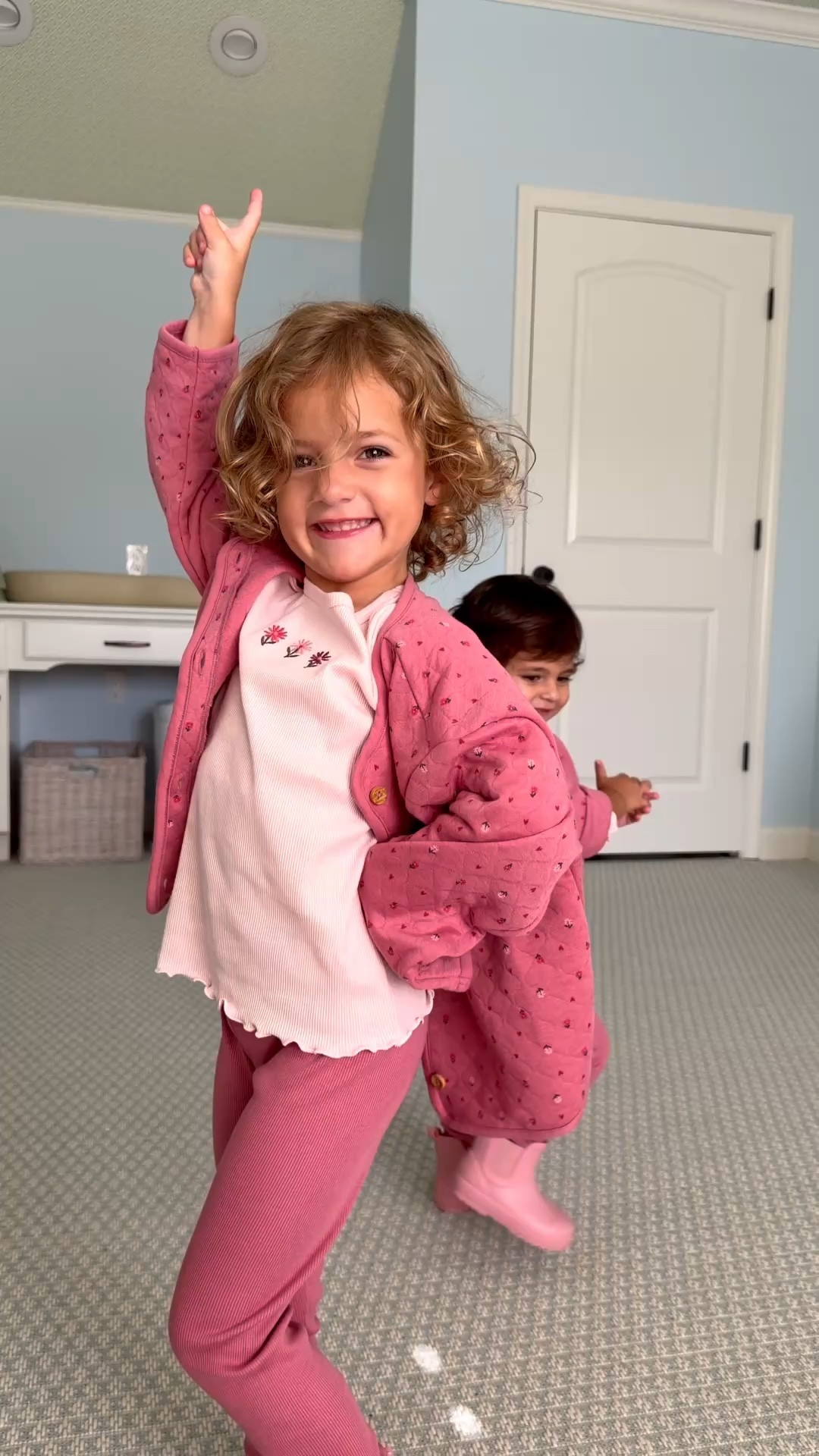 we always stock up on our favorite baby & toddler essentials @carters, and now is the best time to shop! 🤍 their Labor Day Sale is here with 50% off everything- online & in stores until 9/8! no code required! if you've been needing to grab the next size up, pajamas, everyday basics, or back-to-school outfits, now's the time 👏🏻

+ use code LABORDAY for an additional 20% off 9/4-9/8!

#Carters #CartersPartner #Ad