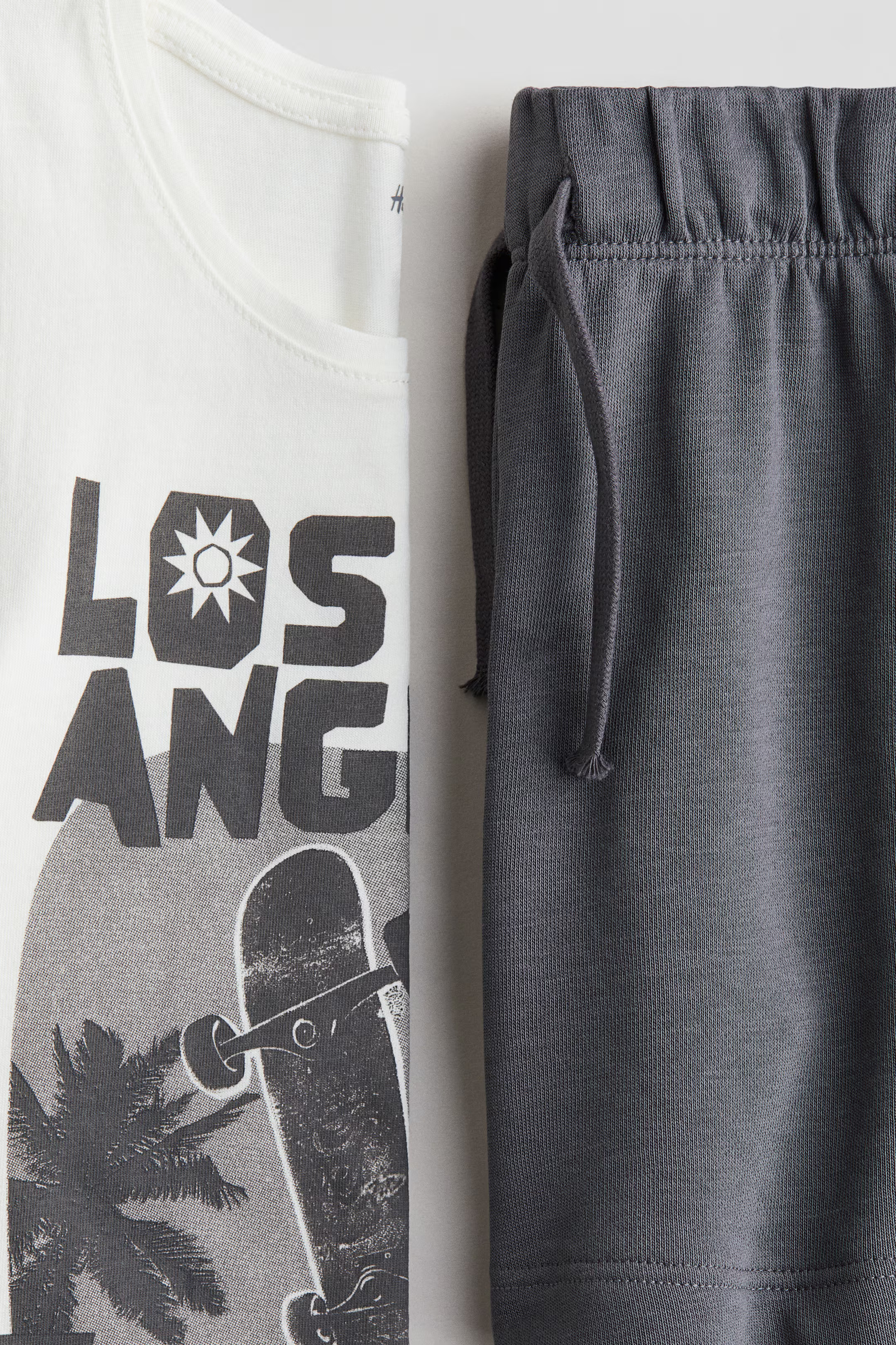 2-piece vest top and shorts set | H&M (UK, MY, IN, SG, PH, TW, HK)