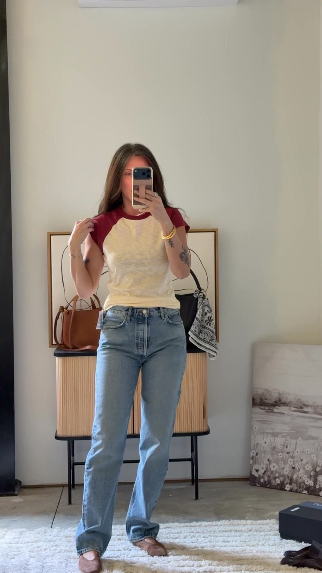 Wearing the small 


Emmer | emmer jeans | 90s jeans | baseball tee

#LTKSaleAlert #LTKOver40 #LTKSeasonal