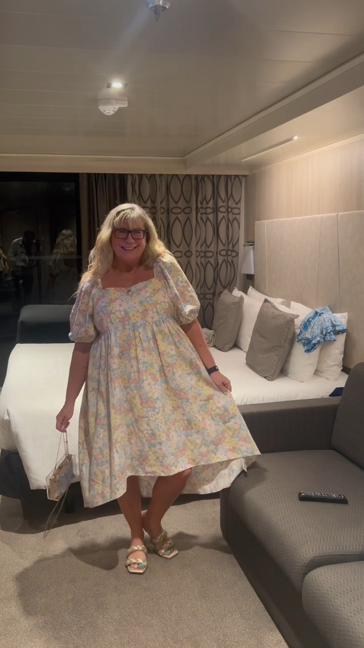 Make it cruise wear but make it cute and comfy

I do love to dress up on a cruise and this fun number from Joe Fresh and Jillian Harris fits the bill for me 

#LTKVideo #LTKmidsize #LTKtravel