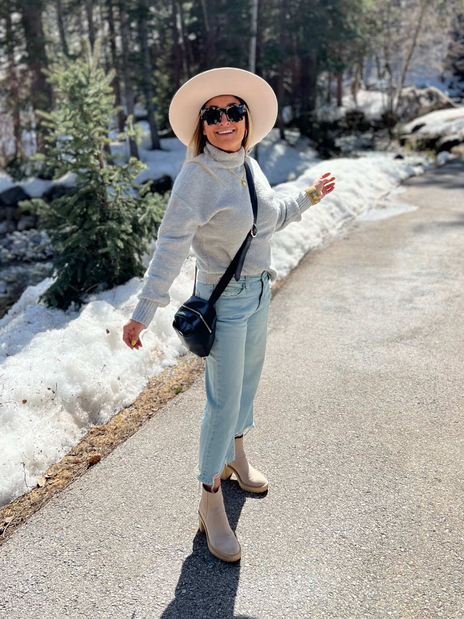 Spring in the mountains 🏔️ 

Jeans / Denim / Spring Outfit 

#LTKstyletip #LTKU #LTKSeasonal