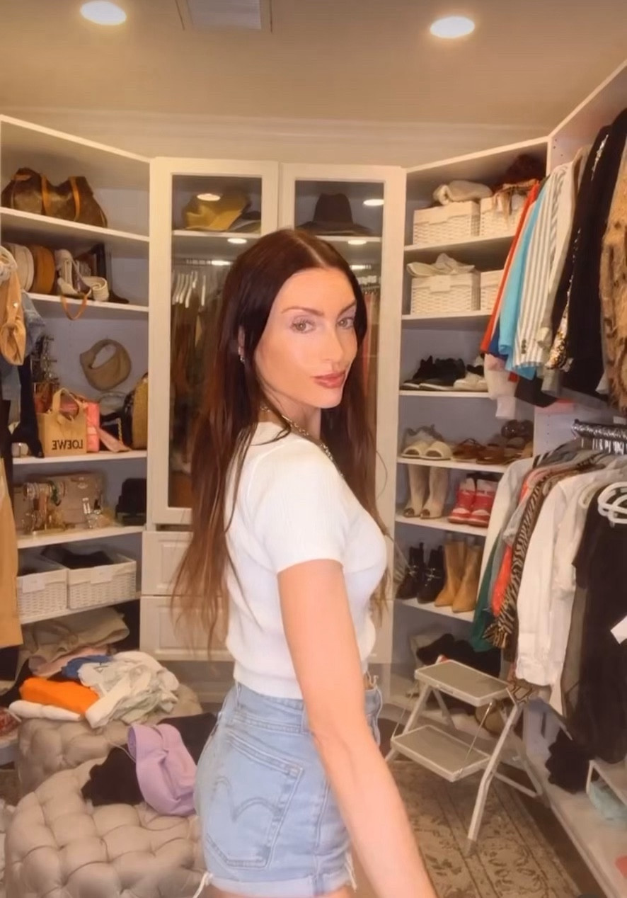 Spruce up your home in the most unexpected, inexpensive ways. Check it out 👇🏼

#LTKfindsunder100 #LTKfindsunder50 #LTKstyletip