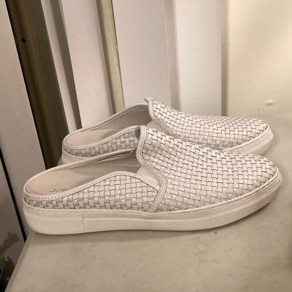 J/SLIDES NYC White Leather Loafers Slip On With Rubber Bottom Soles Sz 8.5 | Poshmark