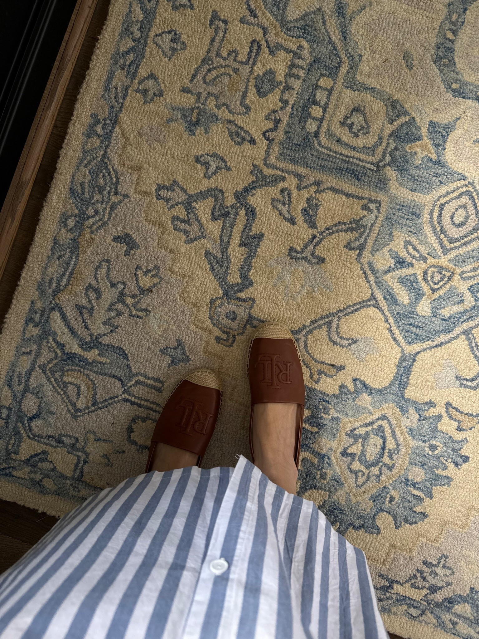 3 of my latest obsessions: this Ralph Lauren rug, these Ralph Lauren espadrilles, and this Ralph Lauren inspired dress from Amazon!! Eeekkk! Why does a bit of blue and brown leather make us feel this happy??!!

#LTKHome #LTKdayinmylife #LTKSaleAlert