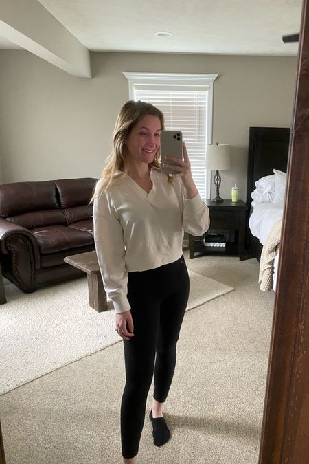 I couldn’t find this exact pullover online but I linked one similar!

The one i have on is danskin & I bought it at Marshalls!

Outfit of the day, diy, casual, comfy, loungee

#LTKfindsunder50 #LTKsalealert #LTKfitness
