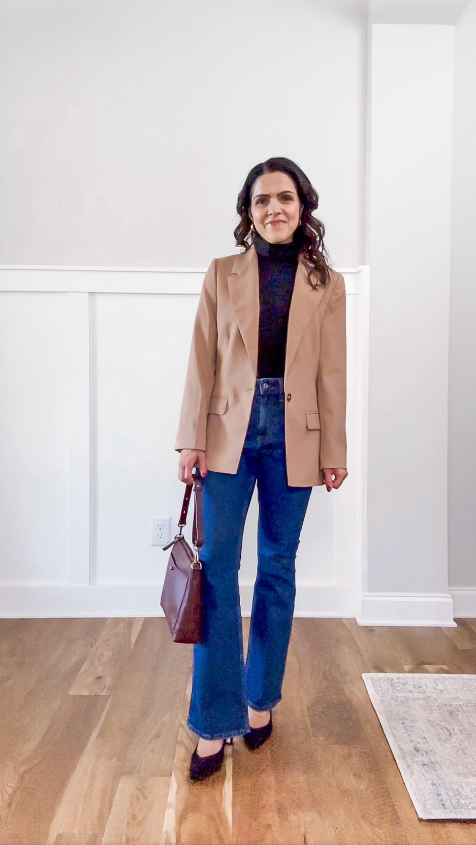 Thanksgiving Holiday outfit idea — blazer styling!

Monthly outfit planner NOVEMBER: Fall outfits | blazer, turtleneck bodysuit, bootcut jean, heels, burgundy bag

#falloutfit #classicstyle #casualstyle #thanksgivingoutfit #holidayoutfit 

#LTKStyleTip #LTKSeasonal #LTKHoliday