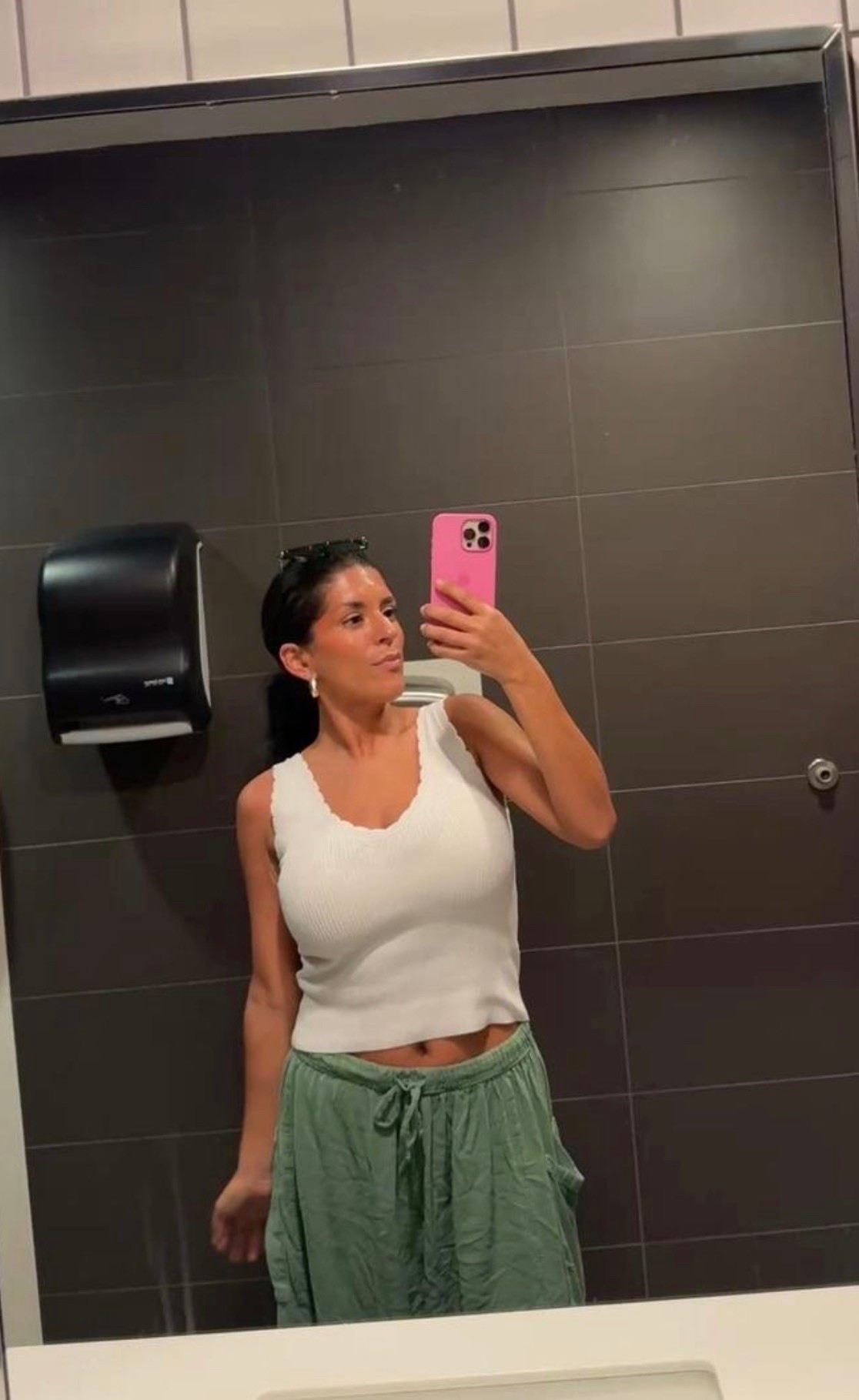 Easy, relaxed, and perfect for everyday wear 🤍 This white tank and flowy green pants combo is such a cute laid-back look.

#CasualStyle #EverydayOutfit #RelaxedStyle #GreenPants #OutfitInspo

#LTKSeasonal #LTKootd #LTKstorytime