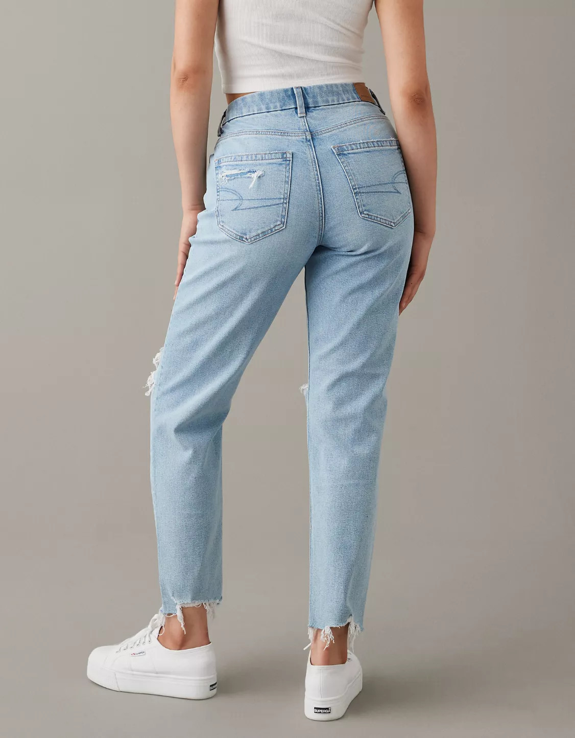 AE Strigid Curvy Ripped Mom Jean | American Eagle Outfitters (US & CA)