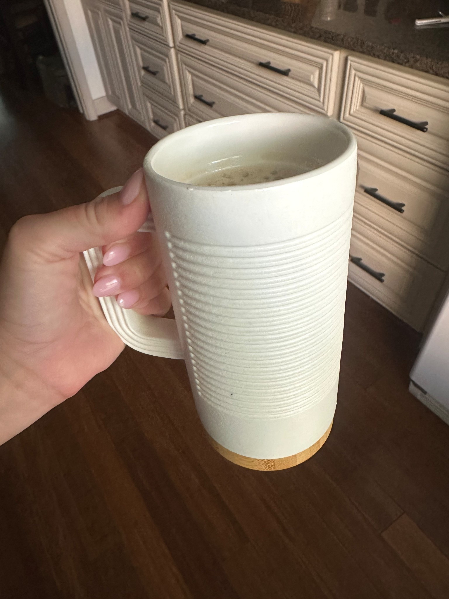 Trying out my Ello ceramic mug today from my dance parents 🫶 


#LTKTravel #LTKFindsUnder50 #LTKGiftGuide