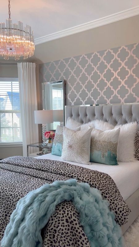 Gave my guest bedroom a refresh using this beautiful bedding from Walmart! I was afraid it’d clash with the wallpaper but it turned out perfect #homedecor #guestbedroom #bedroom #springdecor #summerdecor

#LTKsalealert #LTKFind #LTKhome