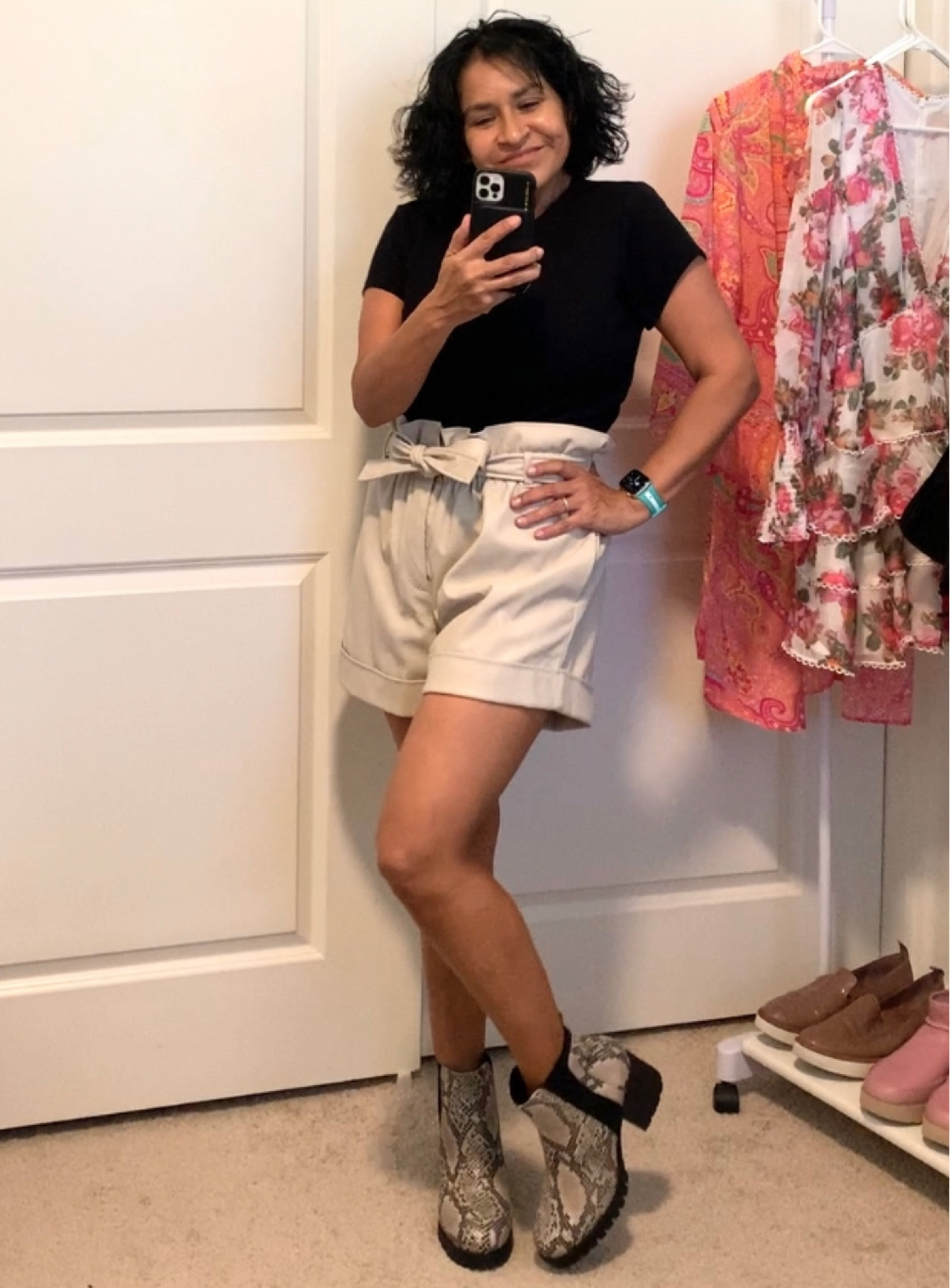 #fauxleathershorts #snakeboots #snakechelseaboots #blacktop #casualootd #tanshorts #paperbagshorts #ribbedtop #ankleboots #momstyle #moto #petitestyle

#LTKFestival #LTKshoecrush #LTKFind