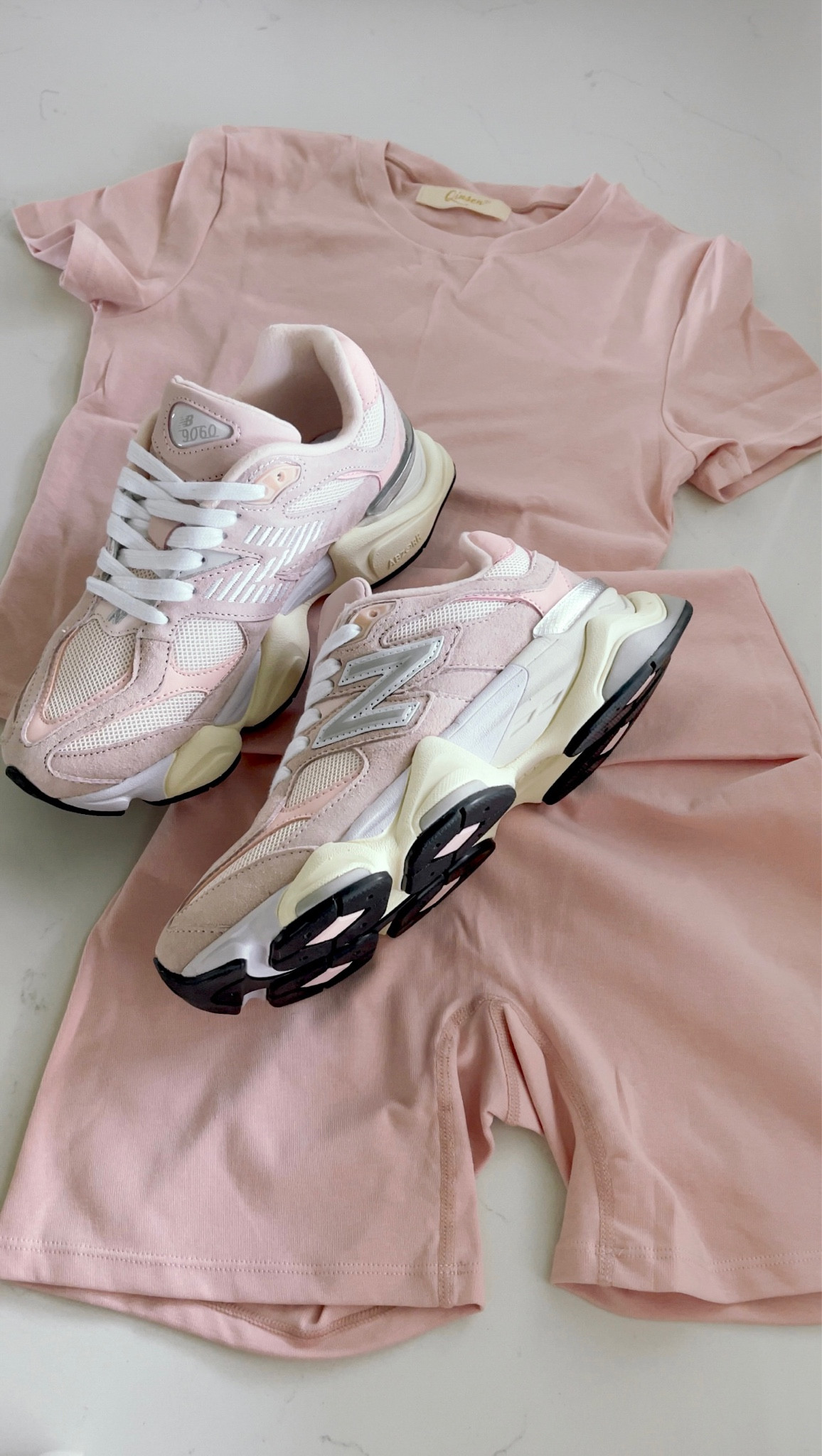 PRETTY PINK Spring & Summer outfit! Pink 9060s pair PERFECTLY with this Amazon 2 piece shorts set! 🎀💕 (shoes color crystal pink) #prettyinpink #pinkoutfits #amazonfashion #springfashion #summerfashion

#LTKSeasonal #LTKstyletip #LTKshoecrush