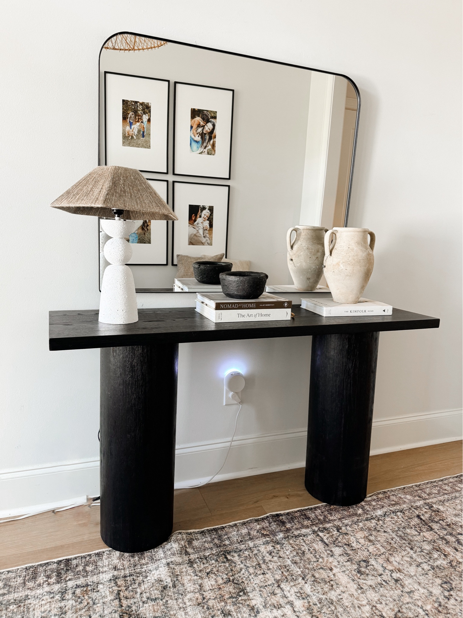 Been loving this simple entryway look!! Organic modern vibes. 

Black console table
Black entryway table
Organic modern lamp
Jute lamp shade
Mixtiles
Gallery wall ideas
Turkish pot
Antique finds
Vintage finds
Soft rugs
High traffic area rugs

#LTKHome