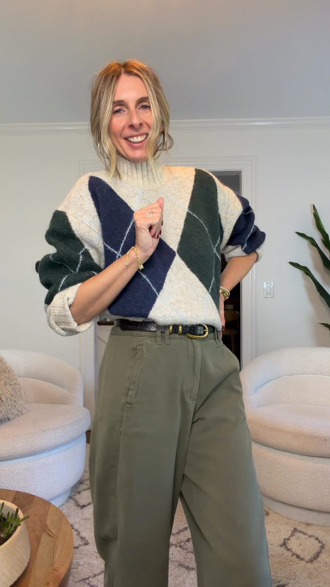 click on a product below use code AFLTK for an extra 20% off sitewide AND it’s stackable on current sale! 

so what’s it gonna be… everyday effortless cool or, british countryside chic? 

sweater - small
jeans - size 27
olive pants - size 4

⚡️⚡️⚡️⚡️⚡️⚡️⚡️⚡️⚡️⚡️⚡️⚡️

abercrombie sale. abercrombie sale. fall fashion 2026. effortless style. midlife style. over 40 style. fall style. aerie style. sweater weather. fall sweater. fall cardigan. cool mom style. fall fashion 2026. midlife style.