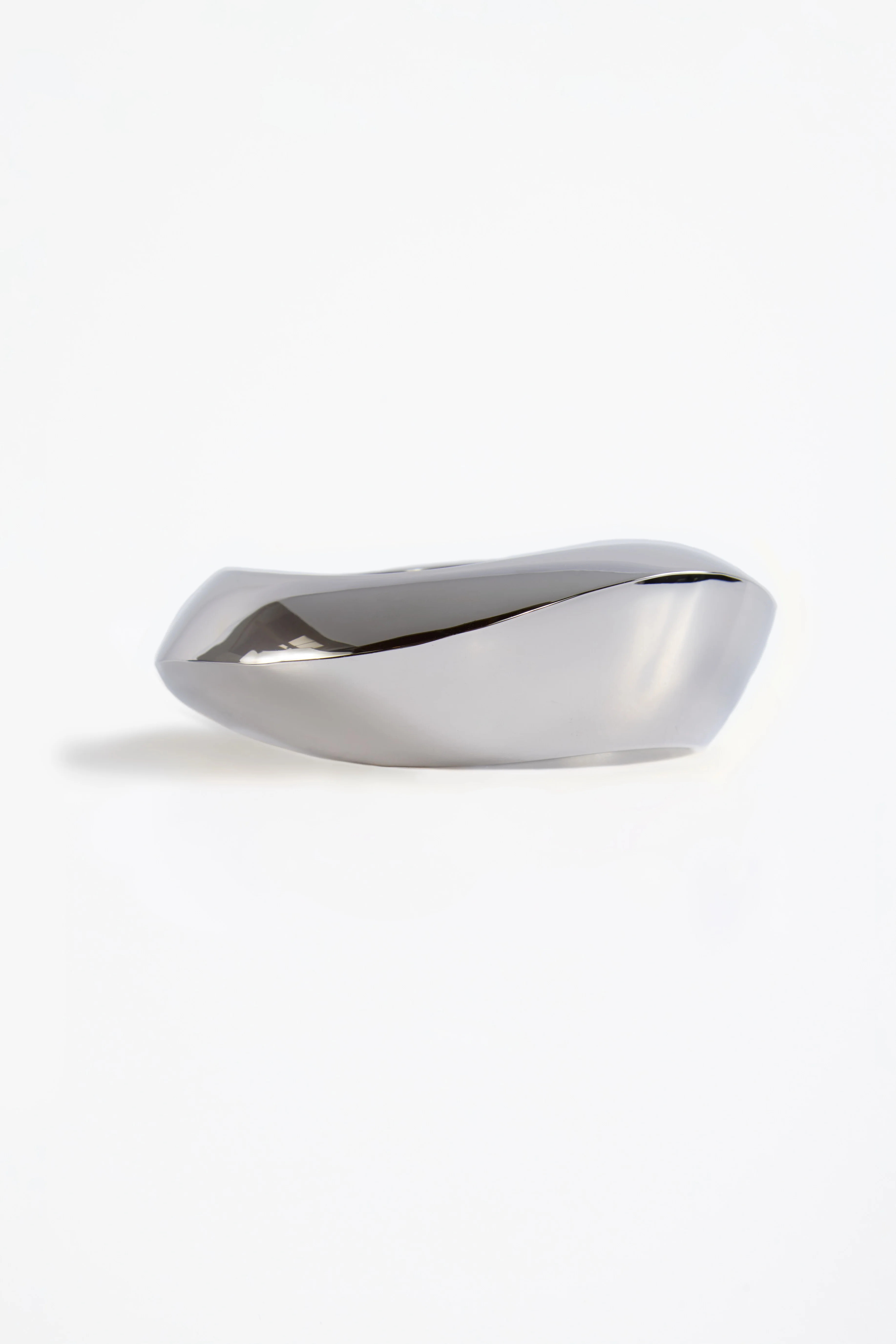 Wave Bangle (Silver) | SAME
