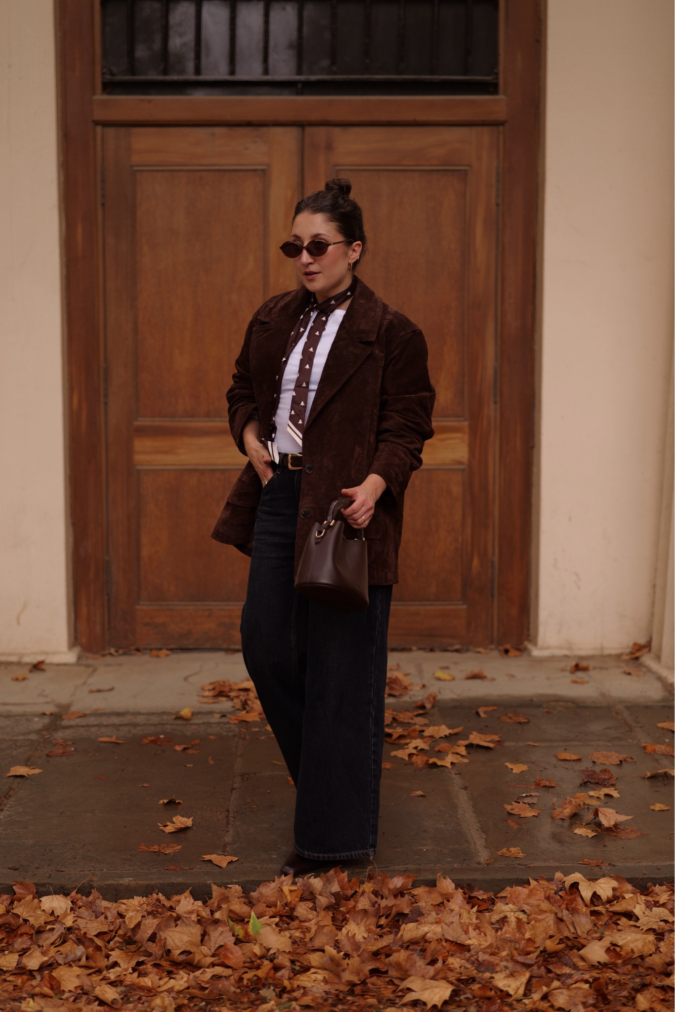 The perfect autumn outfit for a day in the city 🤎 Suede jacket, wide leg jeans. Choc and effortless style. Wardrobe staples! 

#LTKfindsunder100 #LTKstyletip #LTKSeasonal
