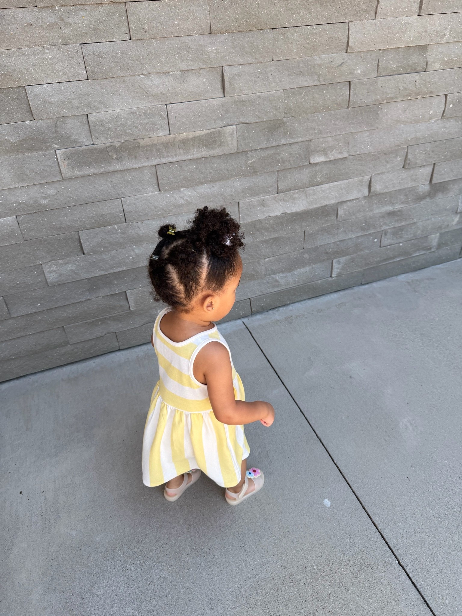 the cutest simple summer dress and sandals combo 🍋

#LTKmomlife #LTKBaby #LTKKids