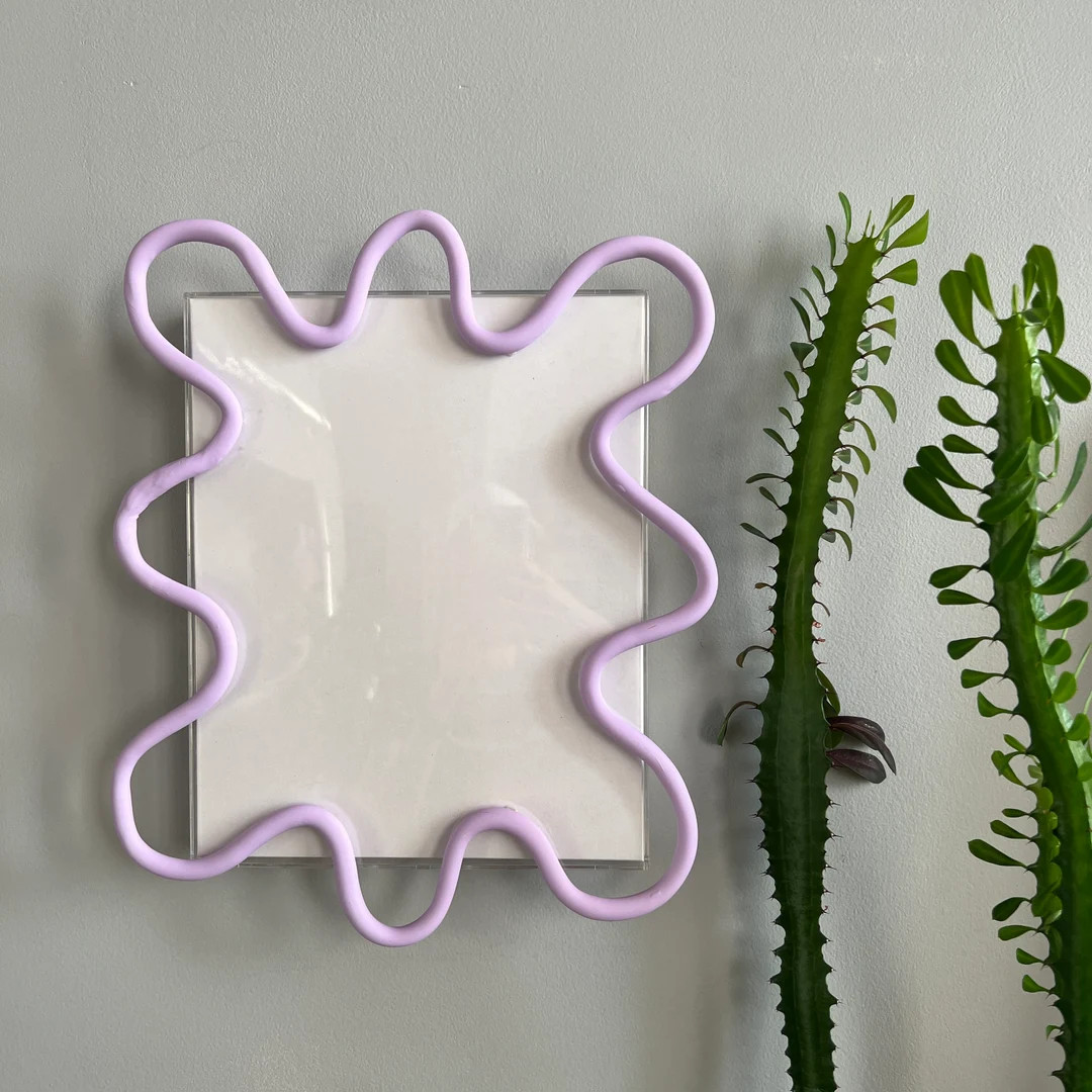 NEW Wall Hanging Squiggle Frame 8x10 - Etsy | Etsy (US)