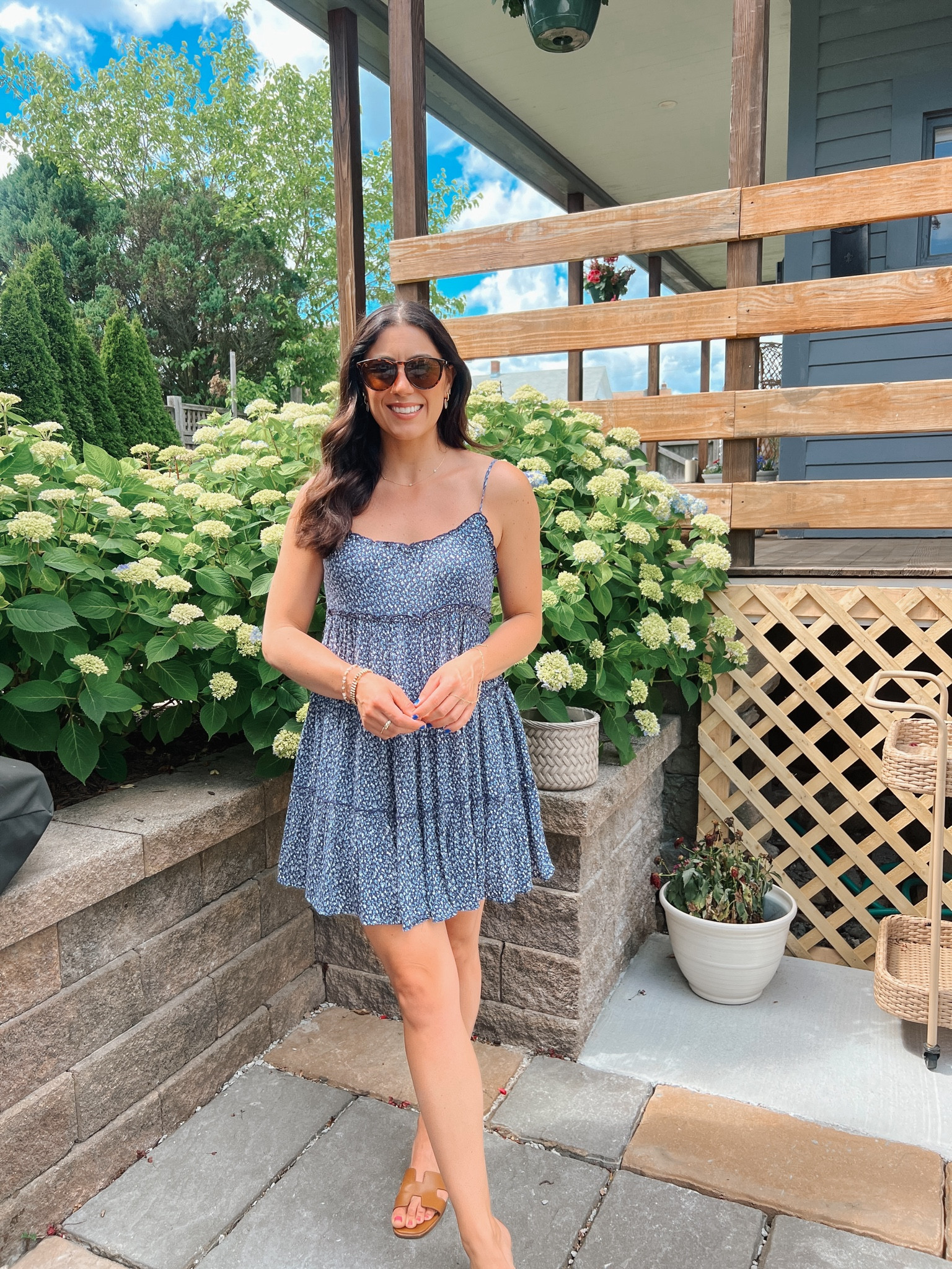 Sundress season



#LTKSeasonal #LTKFindsUnder100 #LTKShoeCrush