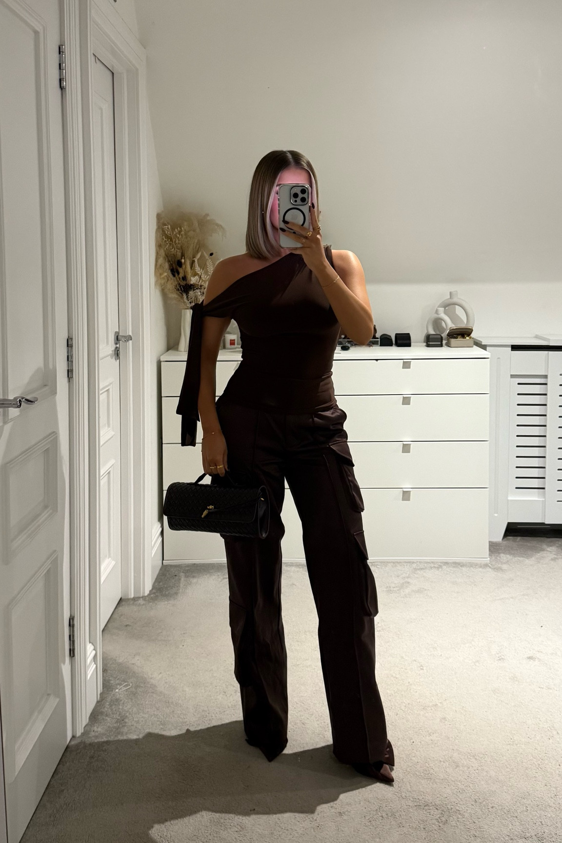 The trousers are old House of CB but are just a chocolate satin trouser 🙌🏼

#LTKuk #LTKdatenight