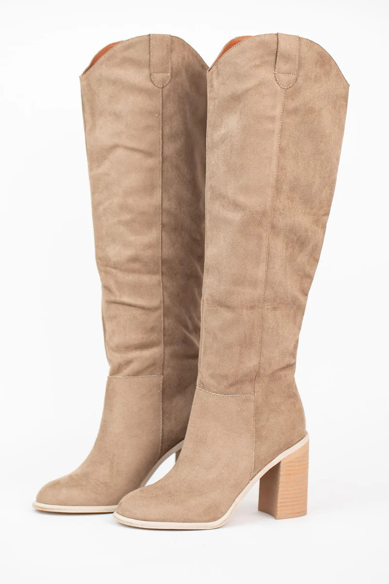 Stephanie Boots | Avara