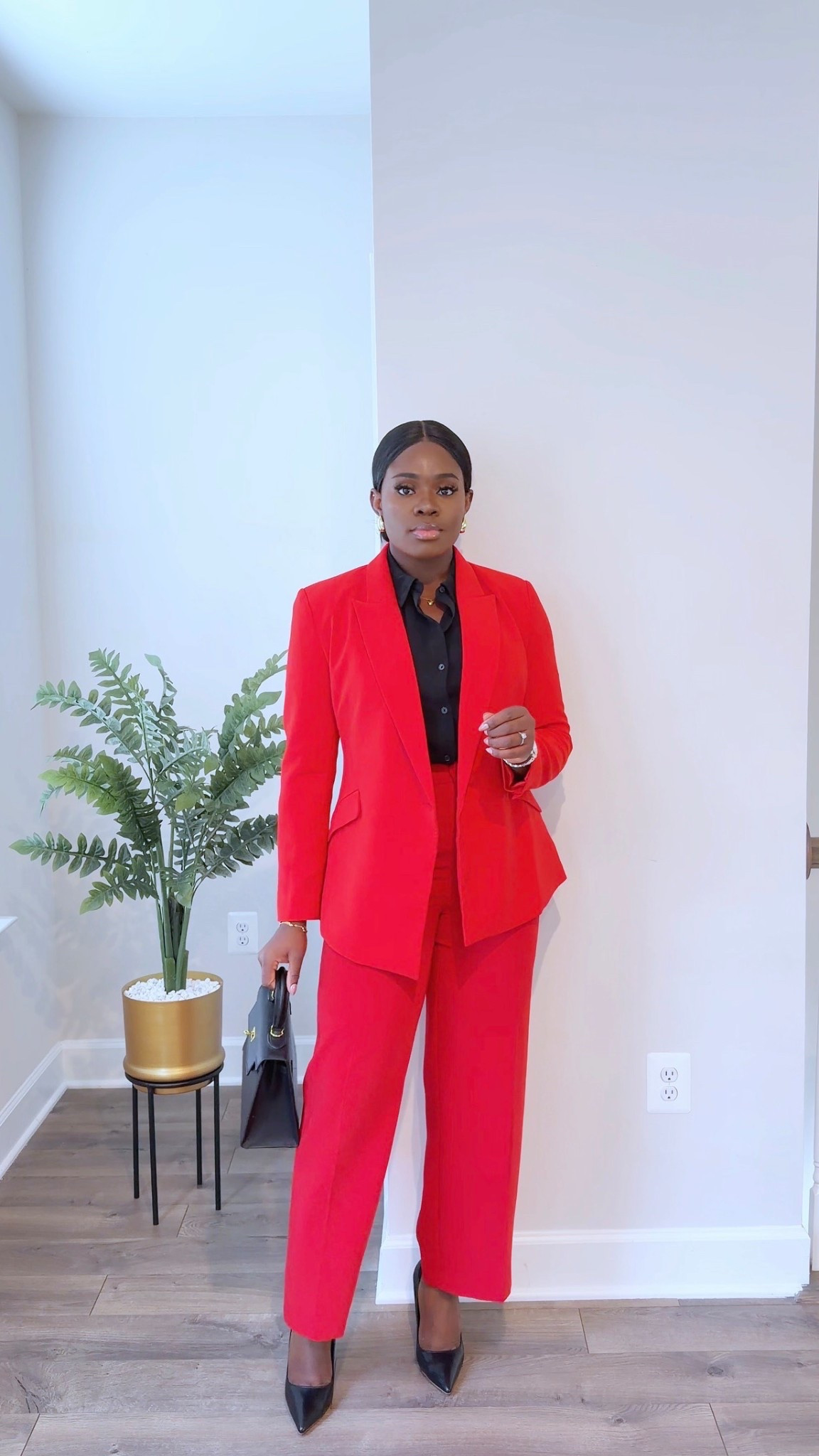 Red Suit

#LTKWorkwear