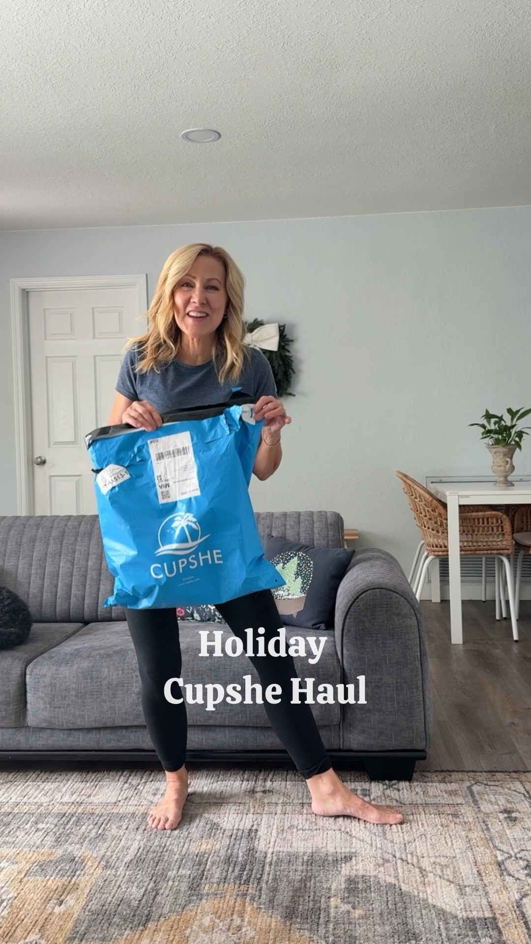 Cozy layers and effortless style for the holidays — sharing how I’ve styled a few of my favorite finds from @cupshe ✨

Use code BET15 for 15% off all orders of $75 or more 🤍

#cupshepartner #cupshesweater

#LTKSaleAlert #LTKHoliday #LTKFindsUnder50