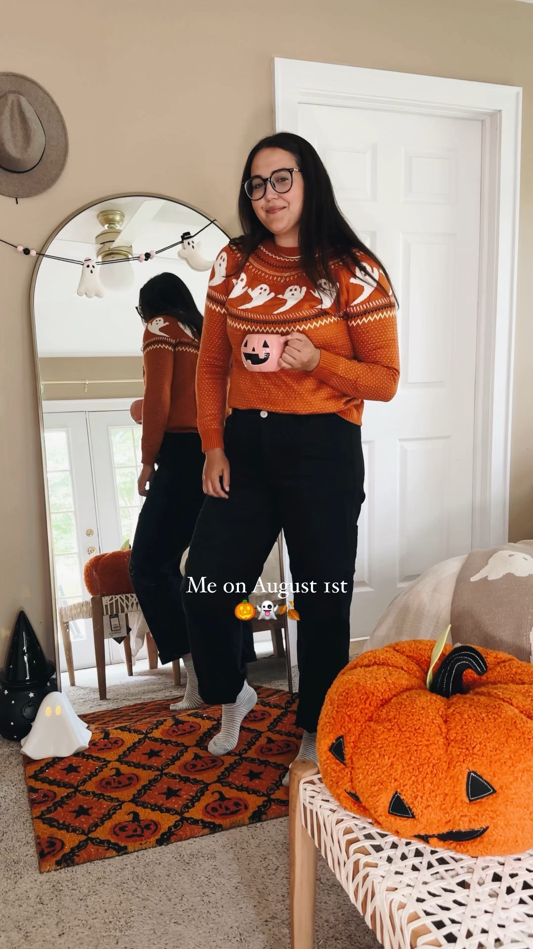 Halloween finds! Get them before they sell out 

#LTKSeasonal #LTKunder50 #LTKFind