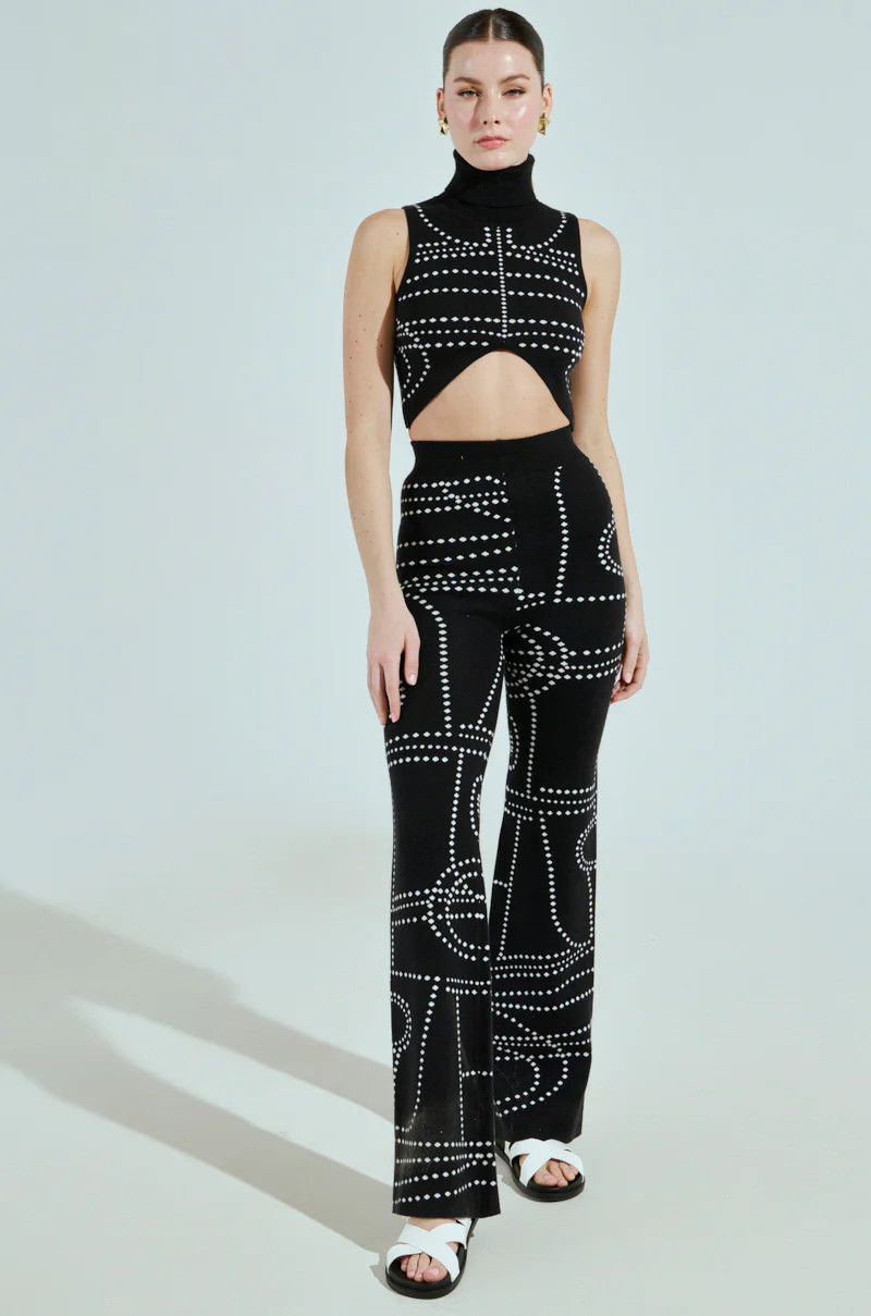 DOTTED MINI FLARE PANT | AKIRA