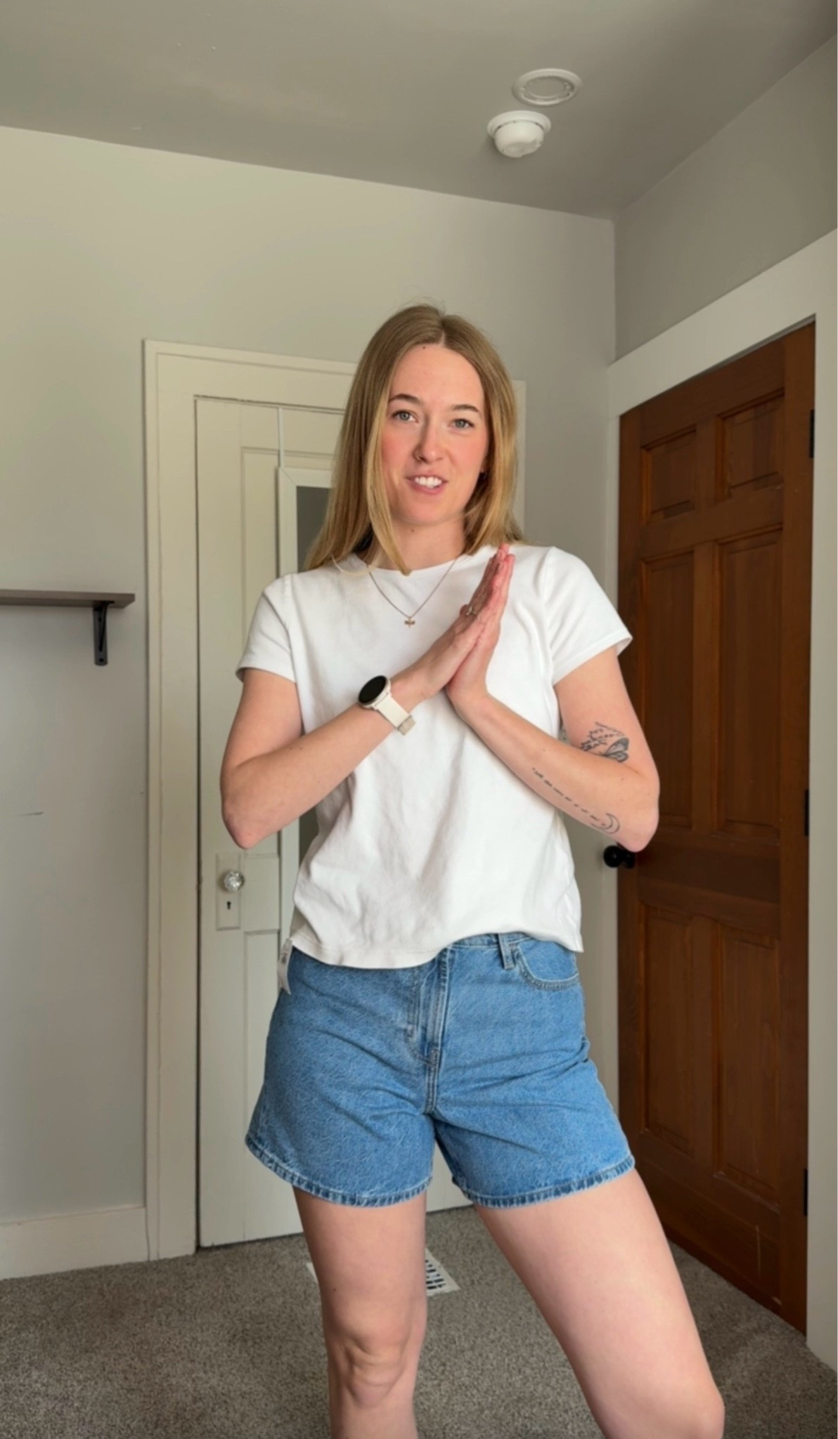 these shorts!! I’m wearing a size 2 in the color jimi!!

#LTKmomlife #LTKgrwm #LTKootd
