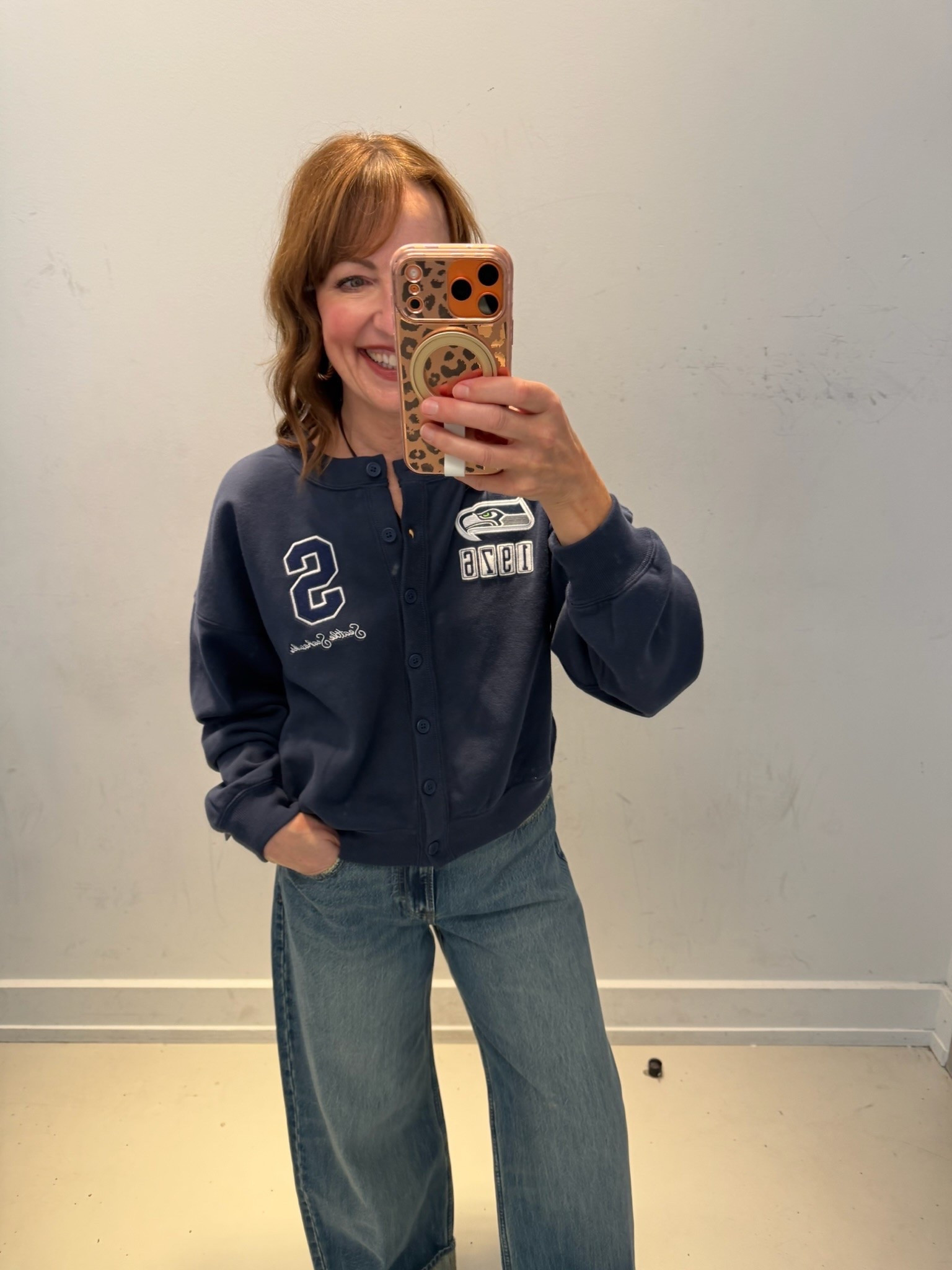 Wow! @abercrombie we are impressed!! Use our code AFLTK for 20% off on trend denim with the most flattering fit and the coziest sweaters for fall!