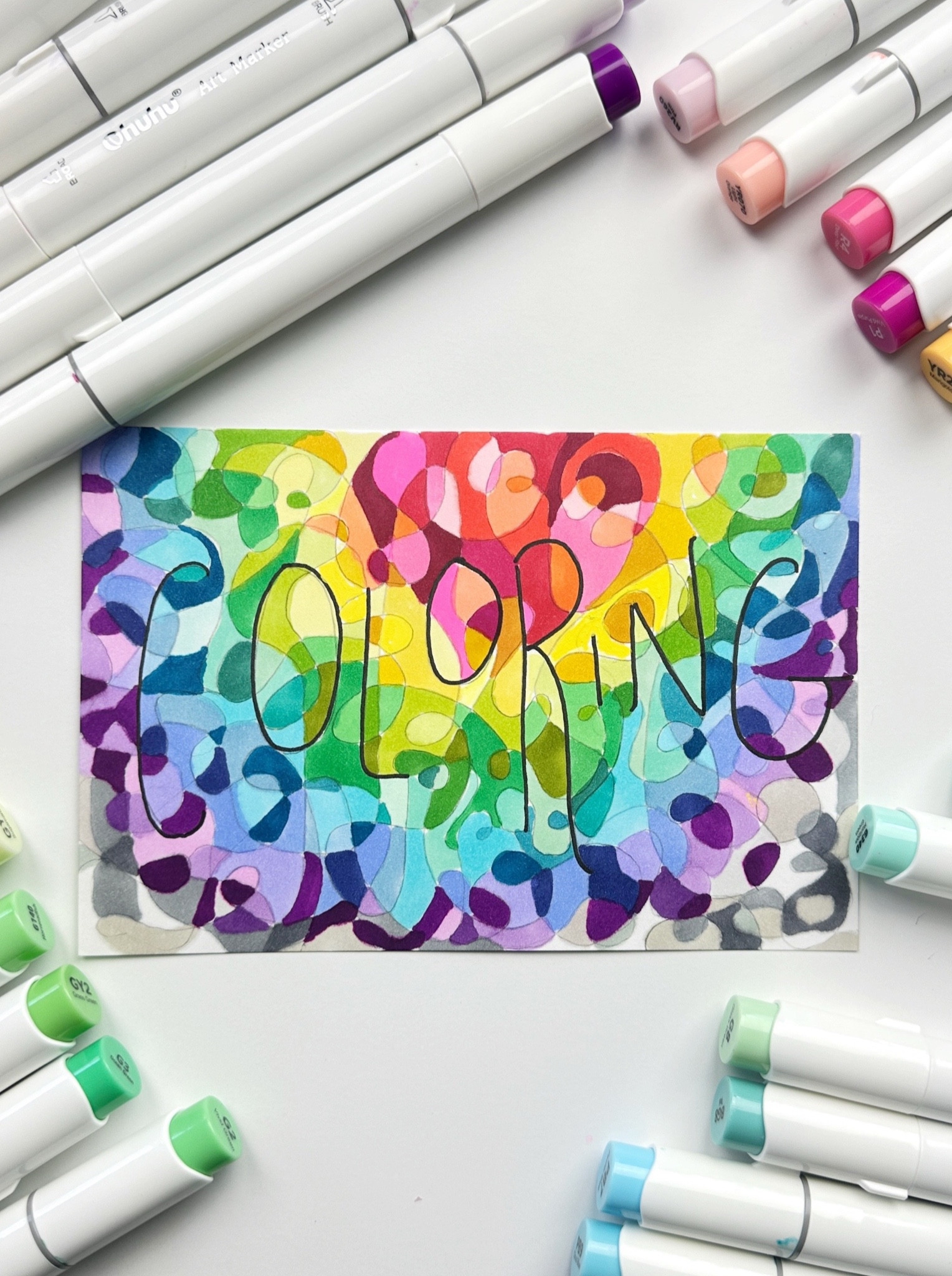 Art supplies for easy creative activity. 