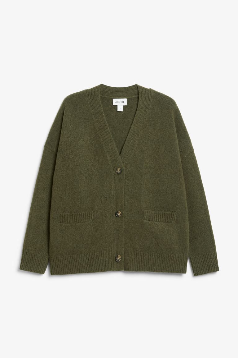 Relaxed knitted cardigan - Khaki green - Ladies | H&M GB | H&M (UK, MY, IN, SG, PH, TW, HK)