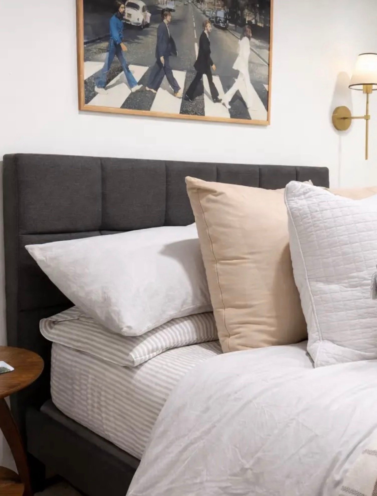 @Quince linen sheet set and duvet 🤍 #quincelinen #quince #quincebedding

#LTKmomlife #LTKselfcare #LTKHome