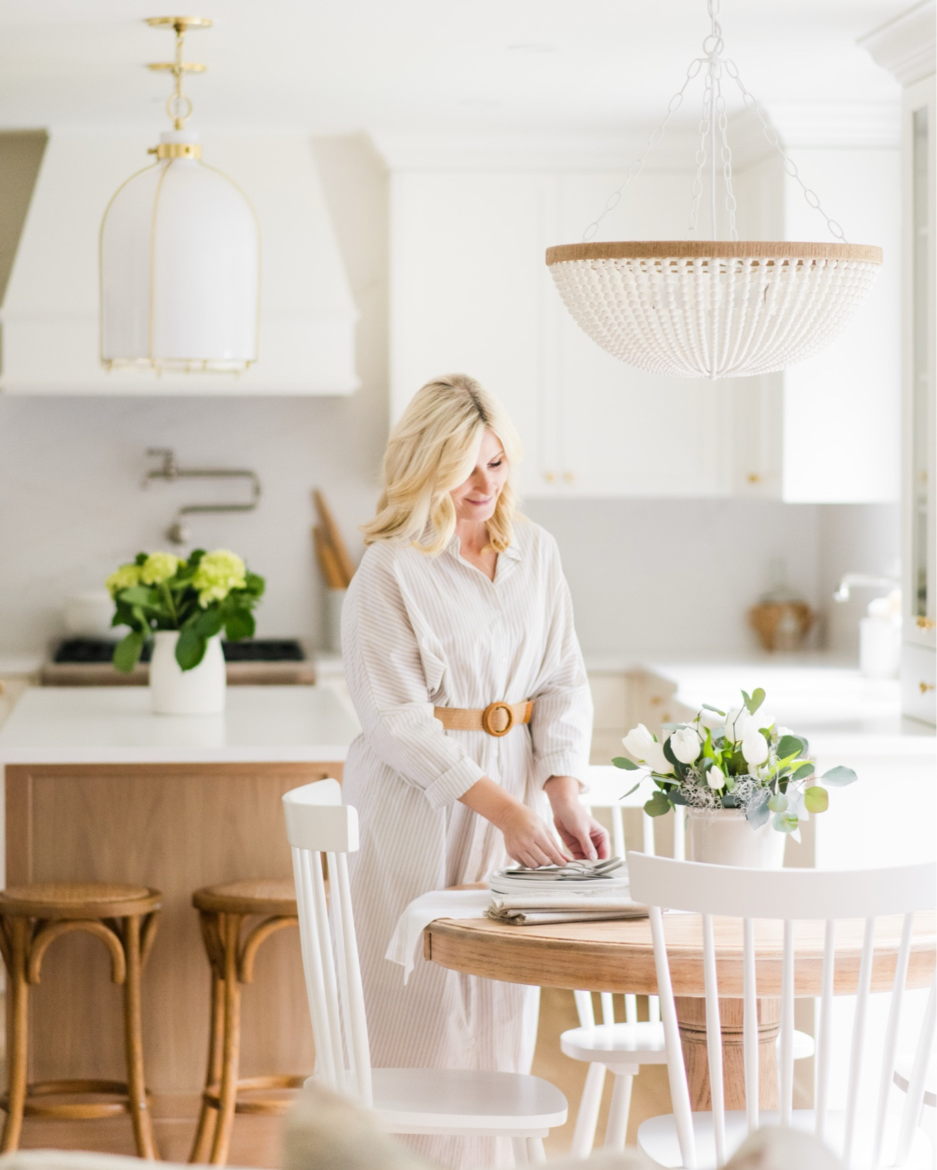 Kitchen faves 🤍
home, home decor, kitchen decor, kitchen design, breakfast nookk

#LTKhome