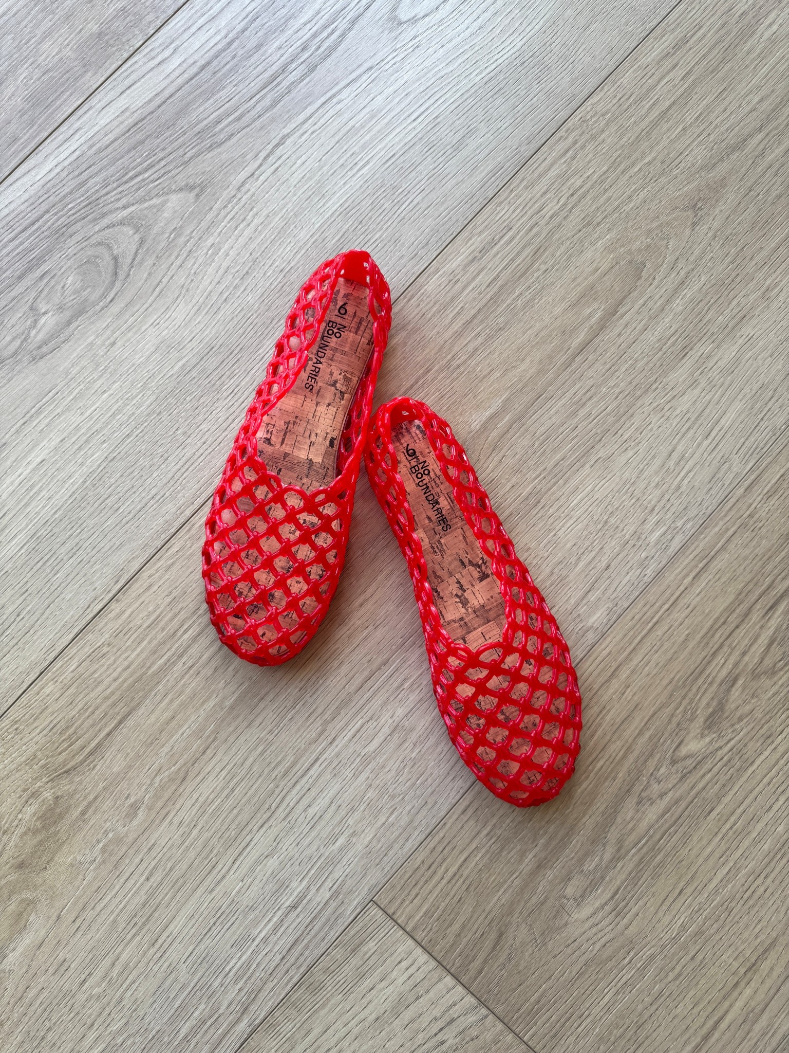 The cutest red jelly flats
And they're under $20!

#LTKU #LTKgrwm #LTKootd