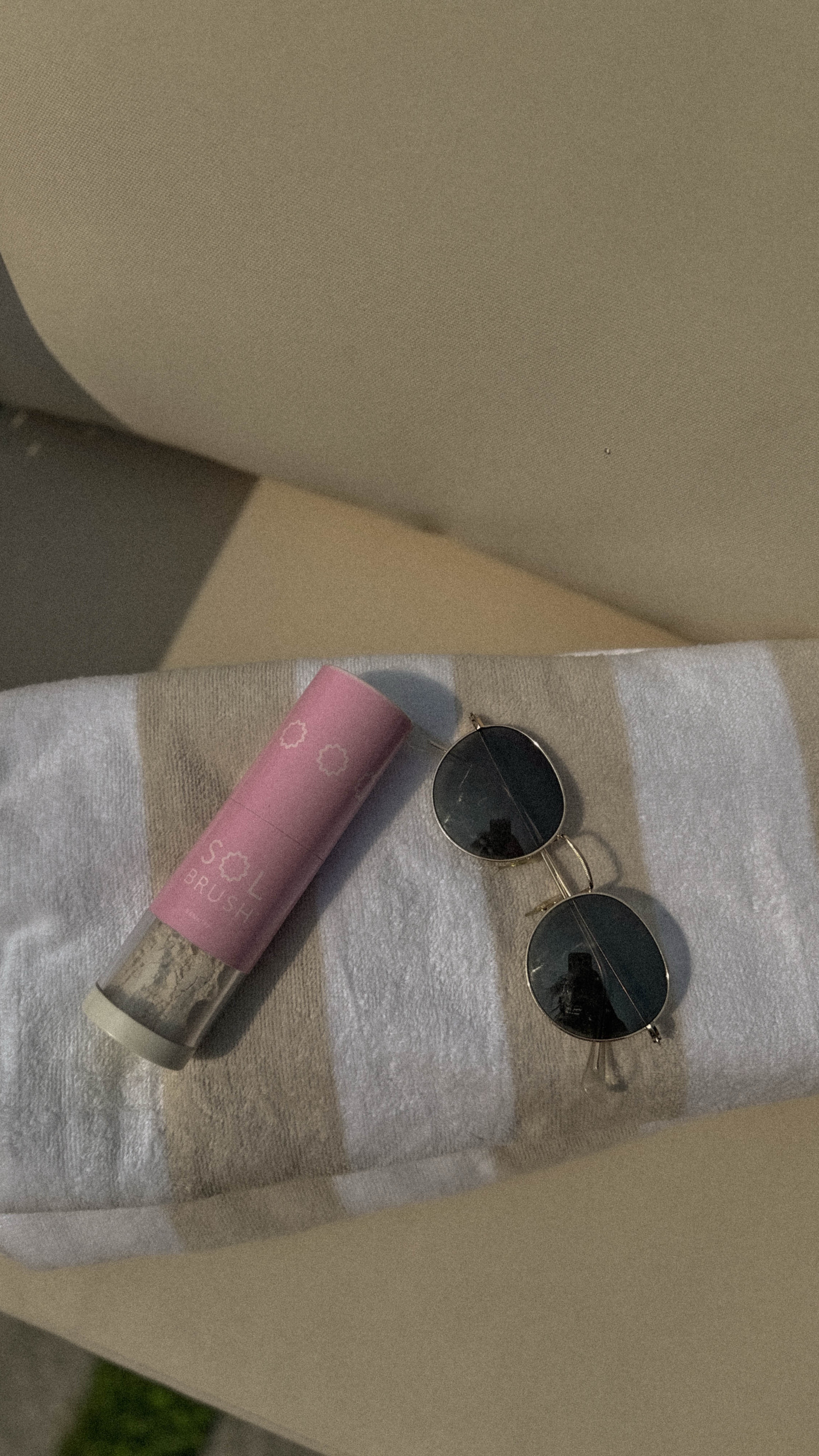 The best nontoxic sunscreen you brush on🤯 no more wrestling the kids while trying to rub spf in. We love the transparent shade!

#LTKSummerEdit #LTKKids #LTKFamily