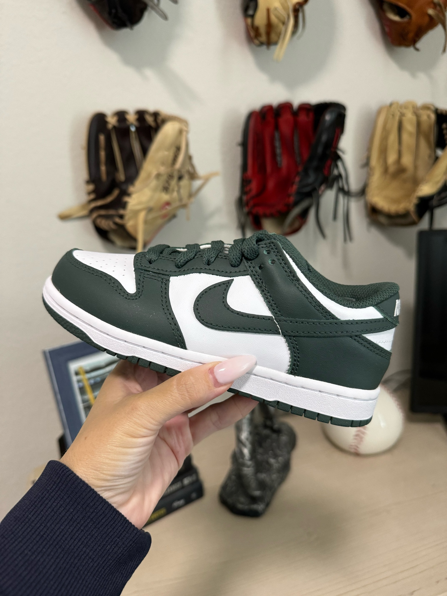 Sharing my latest shoe purchase for Reese ☺️

Big kid shoes, Nike shoes boys, sneakers for boys, trendy shoes for boys, toddler shoes, Nike sneakers 

#LTKKids #LTKFamily #LTKFindsUnder100