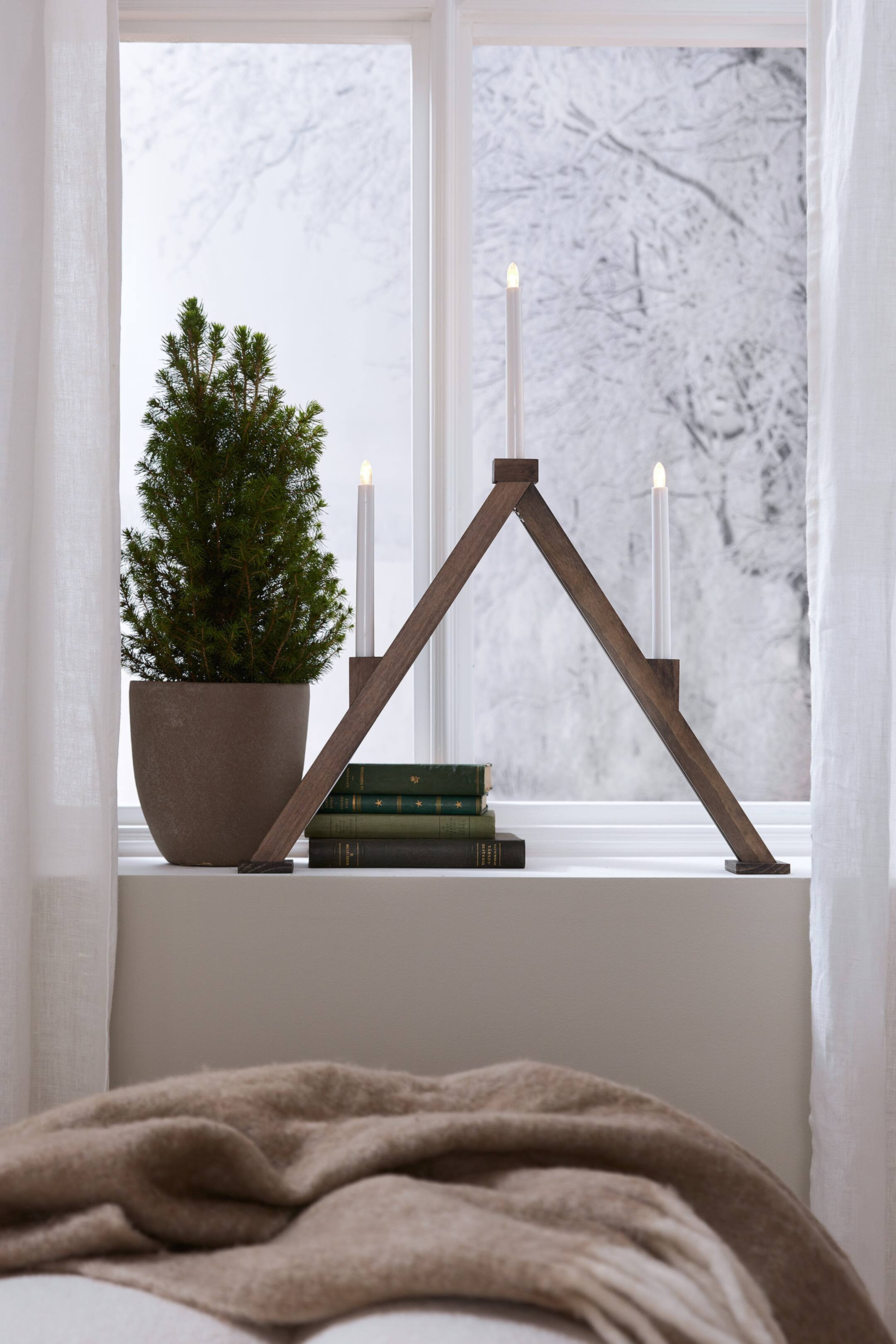 Kerzenleuchter Vika 3 Led Batterie | H&M (DE, AT, CH, NL, FI)