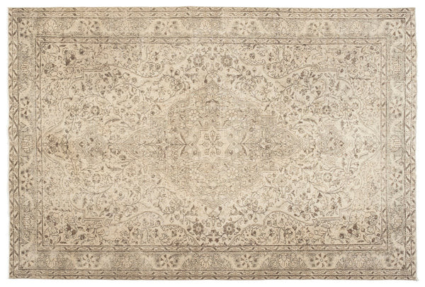 Mostyn
            
              Vintage Persian Style Rug | Revival Rugs 