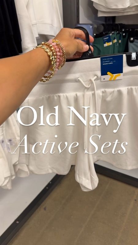 Loving these new old navy active finds. The shorts have a nice thick waistband, nicest material and detail. The tops give me lulu ✨ 
.
#oldnavy #oldnavystyle #oldnavyfinds #athleisure #workoutclothes #momstyle #momfashion #casualoutfit #casualstyle 

#LTKActive #LTKFitness #LTKSaleAlert